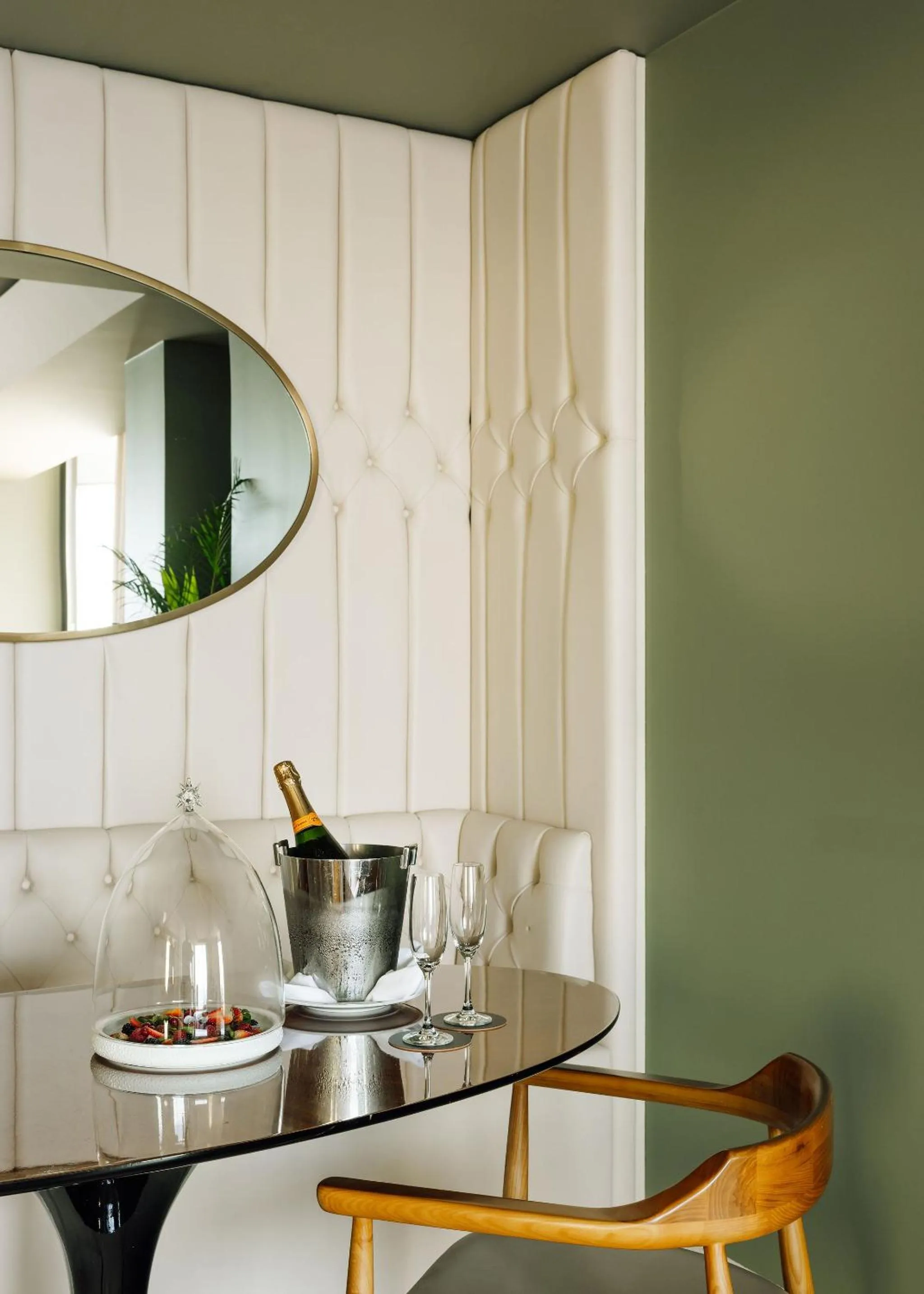 Dining area in The Reserve - within Savoy Palace - The Leading Hotels of the World