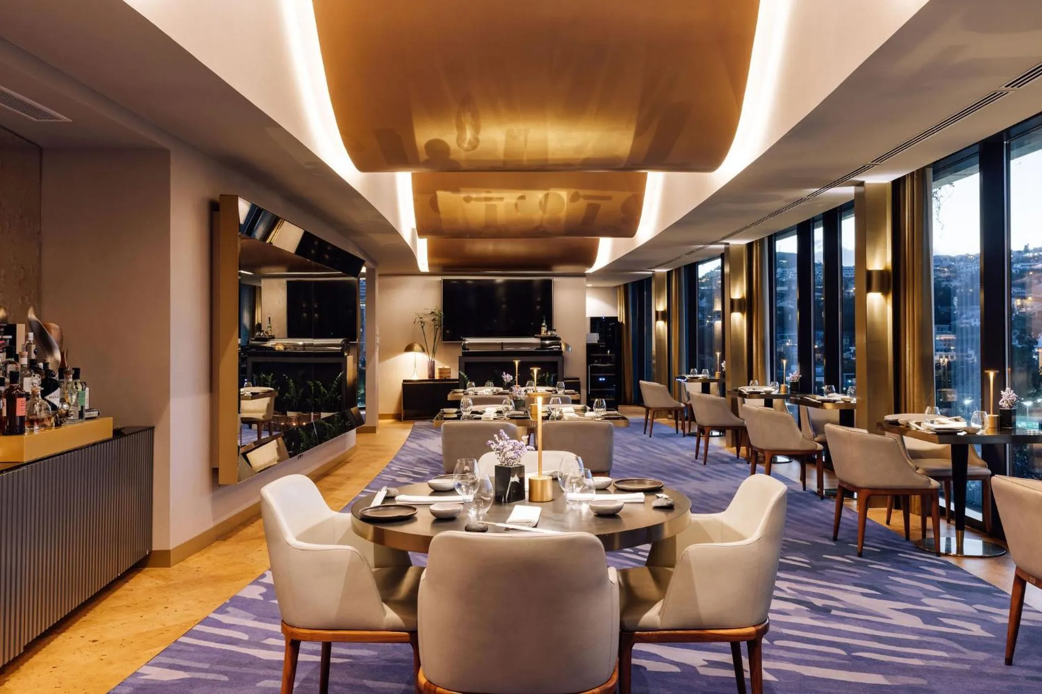 Restaurant/places to eat in The Reserve - within Savoy Palace - The Leading Hotels of the World