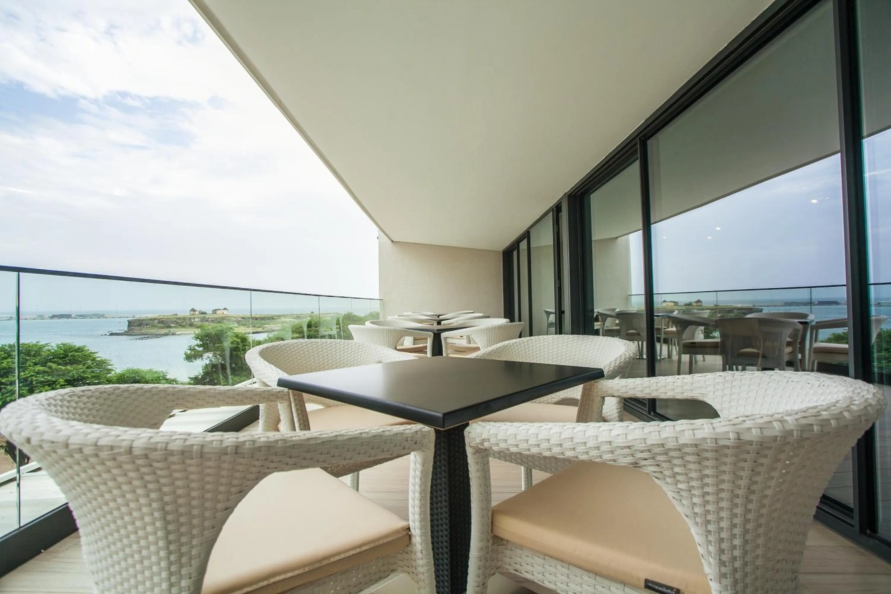 Food and drinks in Hotel Pérola