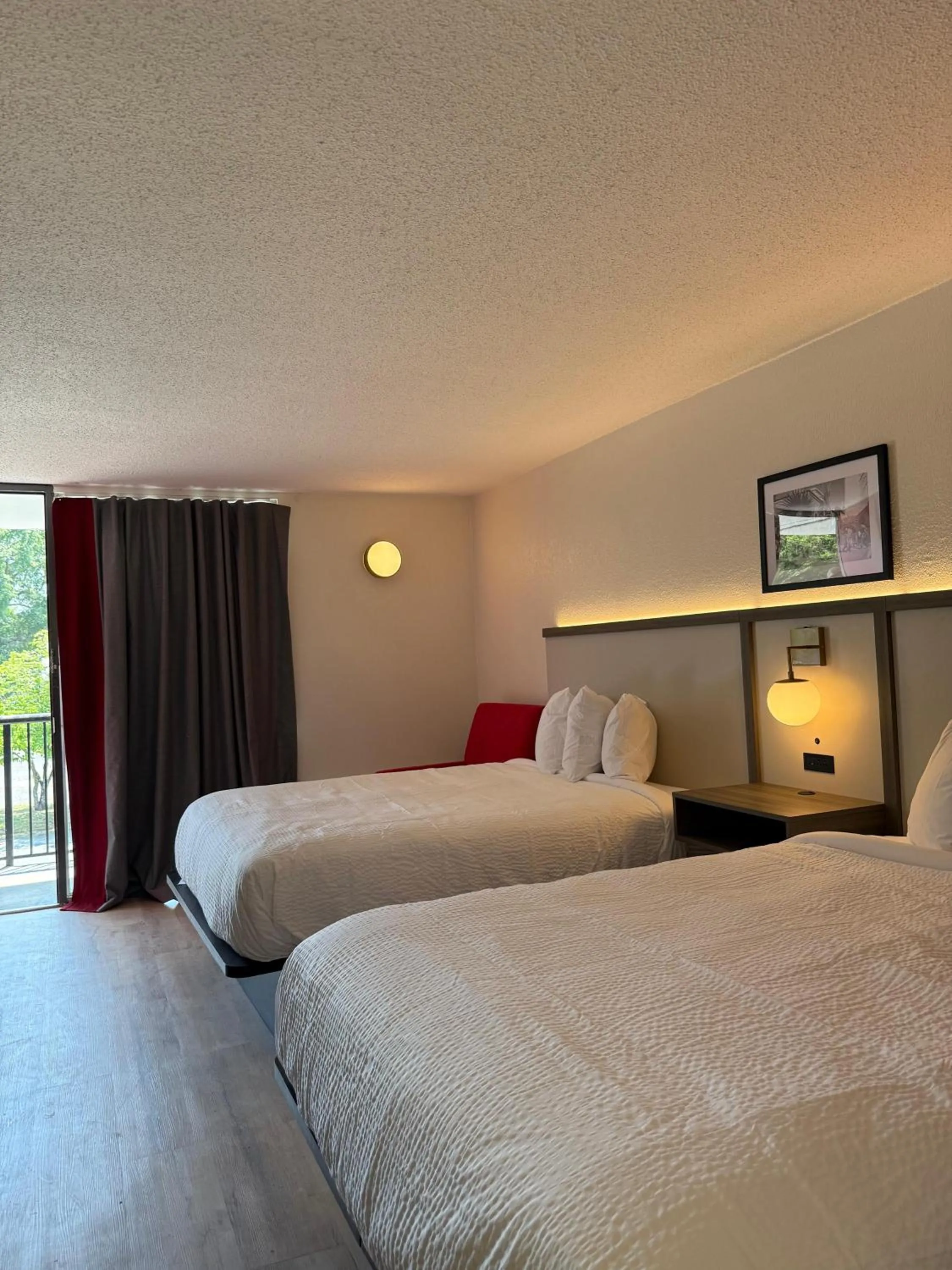 Bed in Travelodge by Wyndham Lumberton