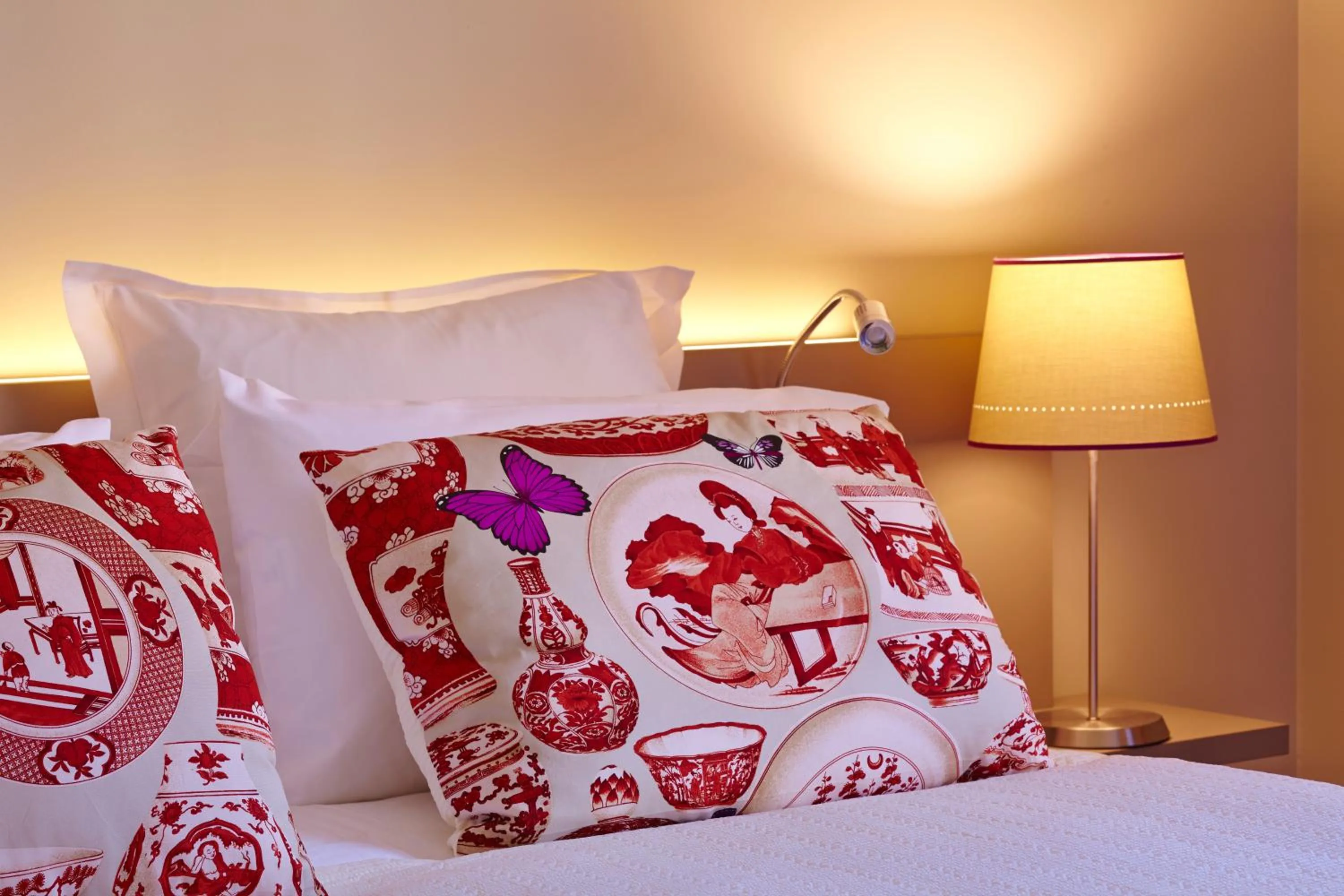 Bed in Hôtel Les Herbes Folles