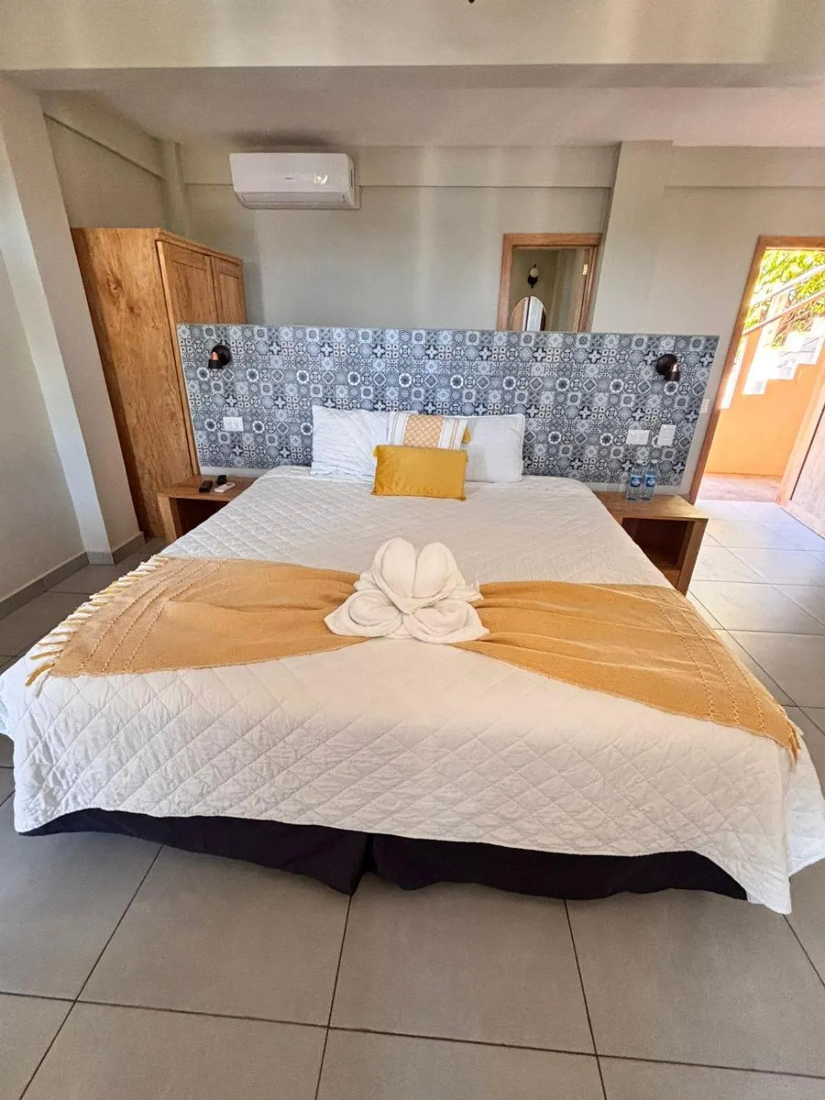 Bedroom, Bed in Hotel Los Mangos El Salvador