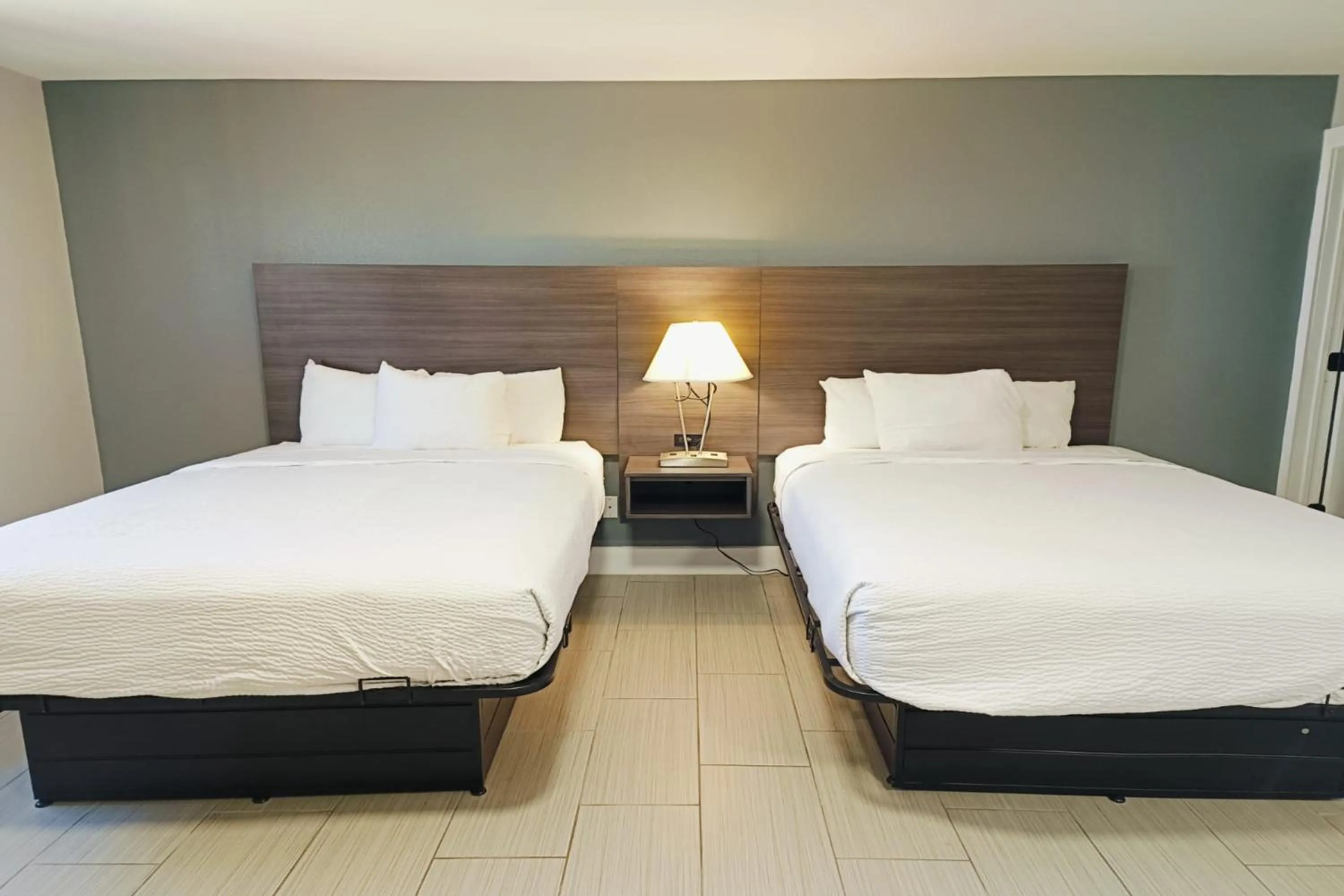 Bedroom, Bed in Village Inn Motel Rockport near Aransas Bay