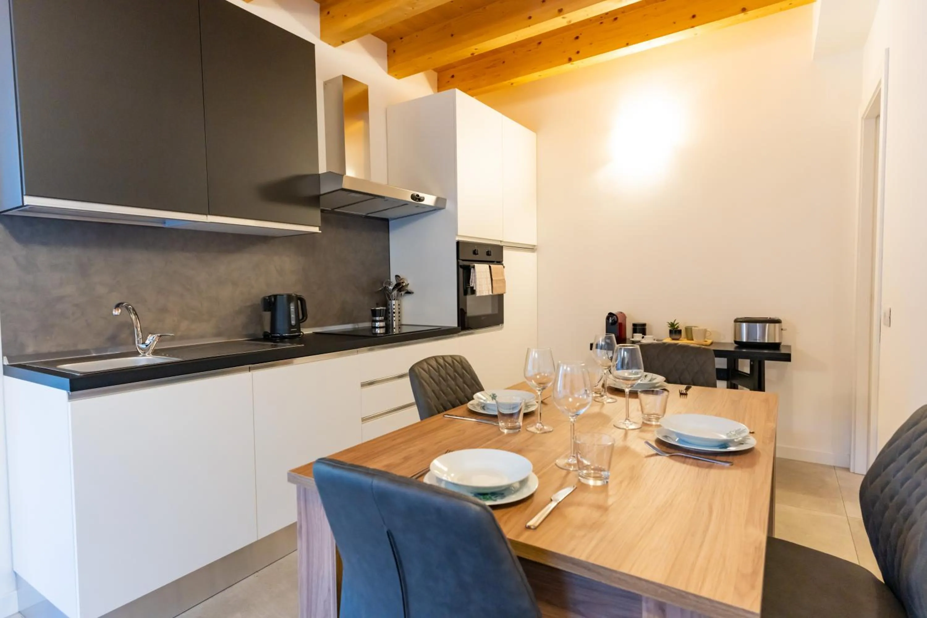 Kitchen or kitchenette in Villa San Carlo