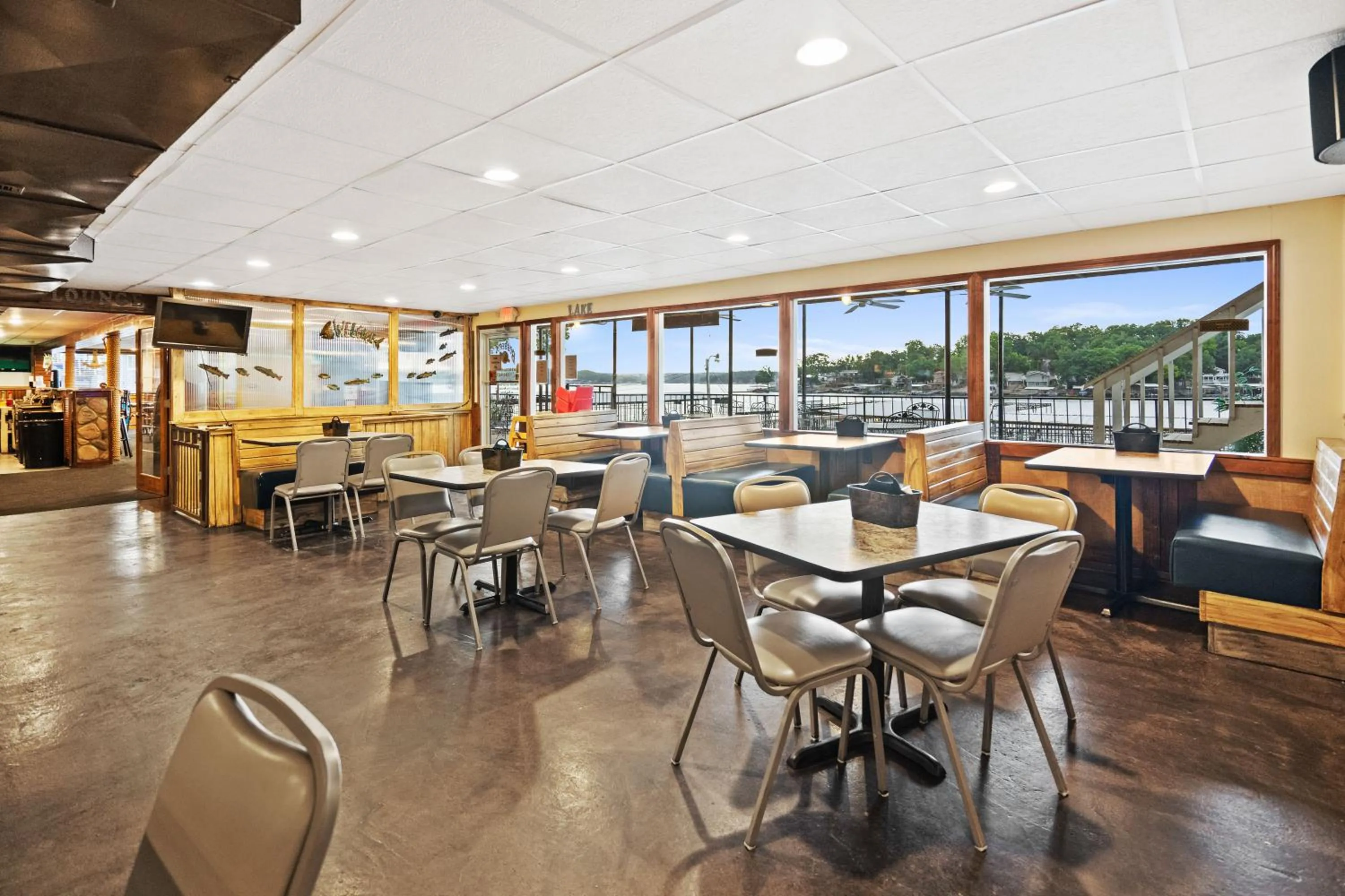 Restaurant/places to eat in Alhonna Resort