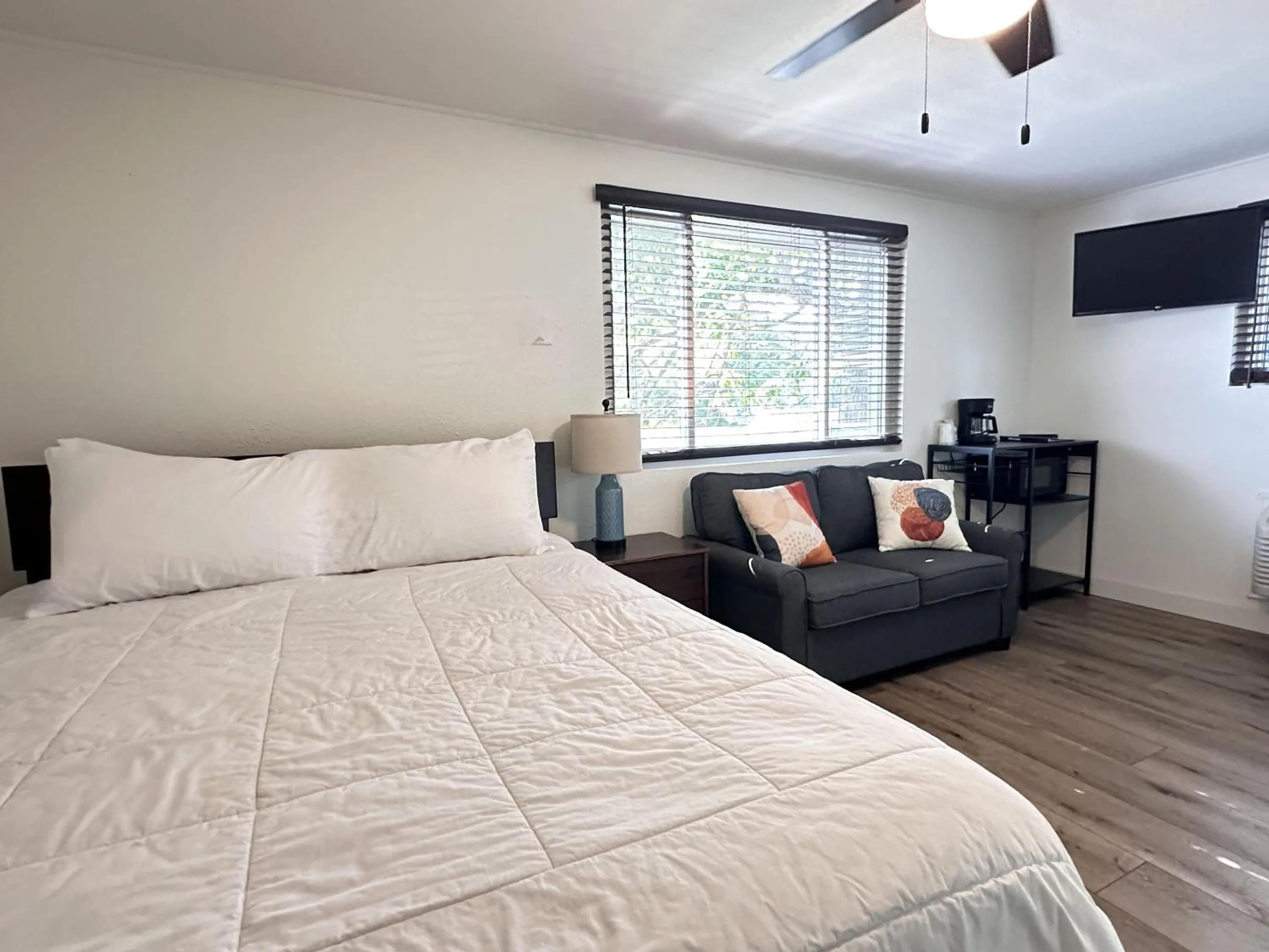 Bed in Alhonna Resort