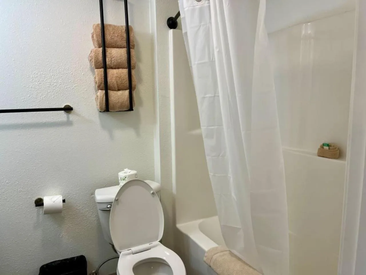 Bathroom in Alhonna Resort