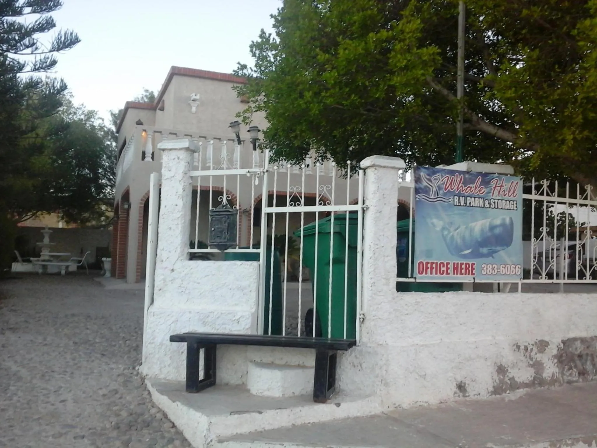 Lobby or reception in Whale Hill
