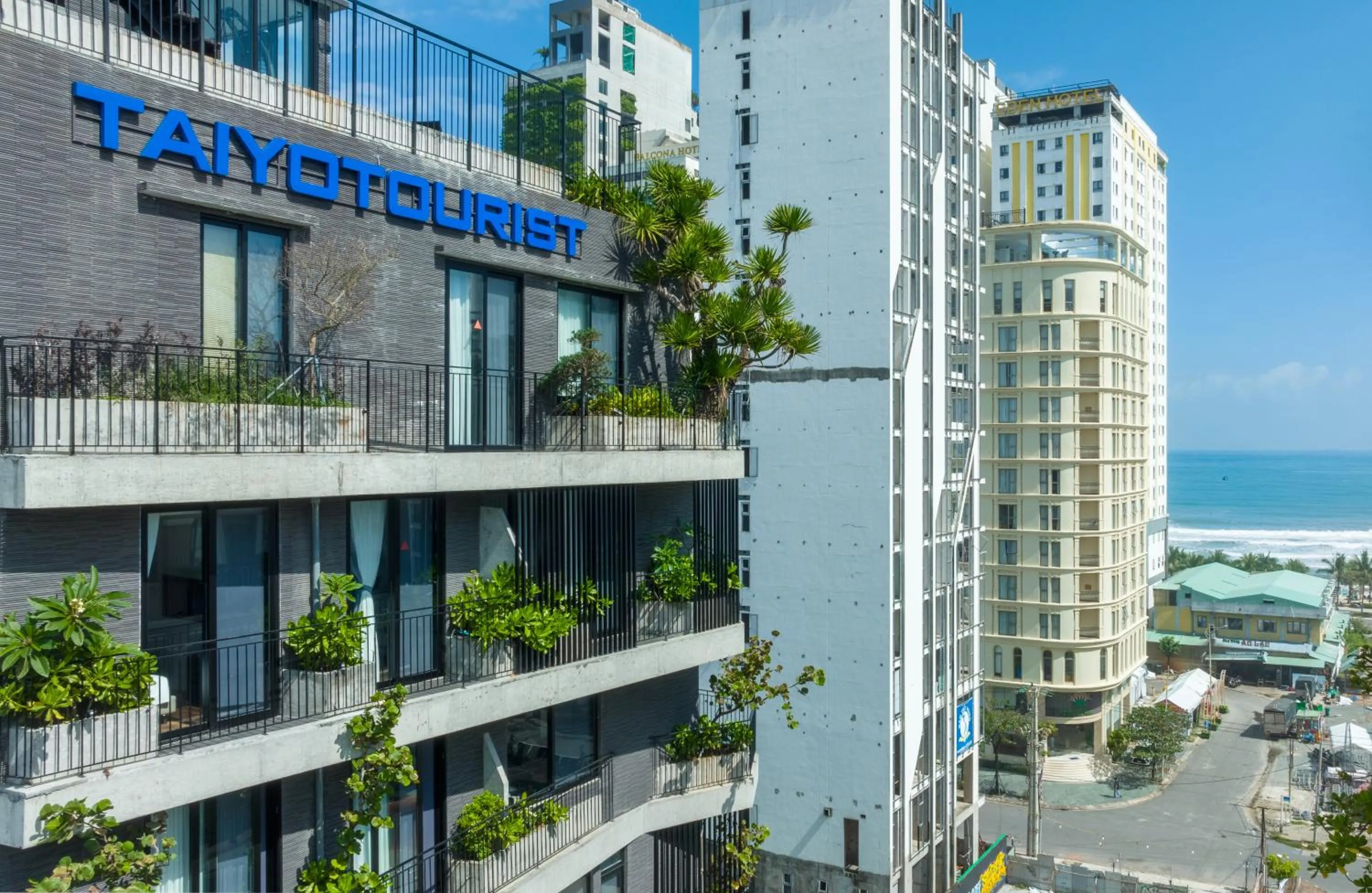 Property building in Taiyo Hotel & Apartment