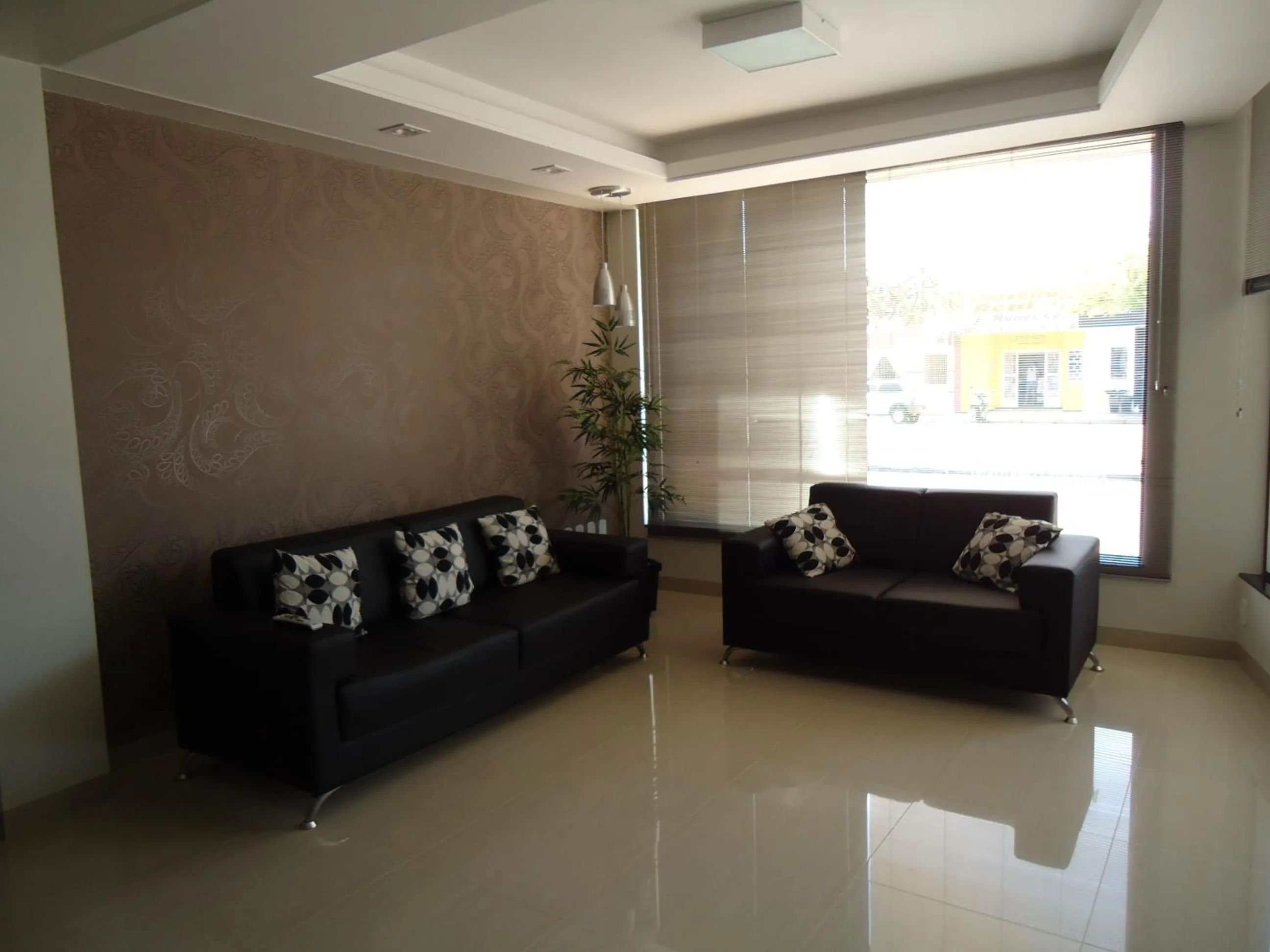 Communal lounge/ TV room in Hotel Barril