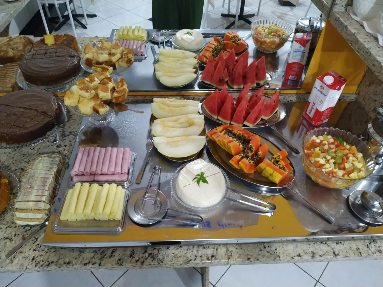 Food and drinks in Hotel Barril