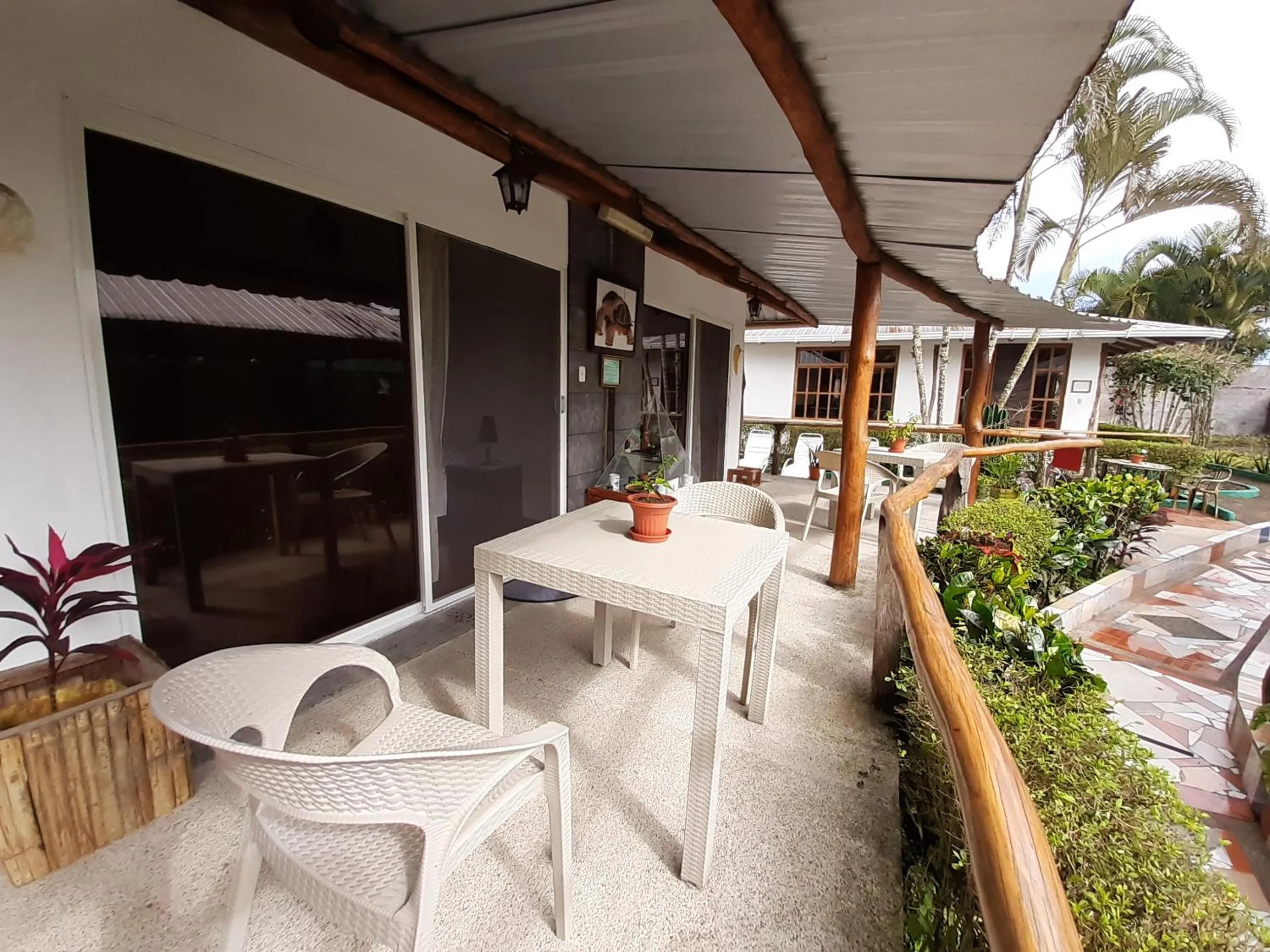 Facade/entrance in Suymar Ecolodge Galapagos