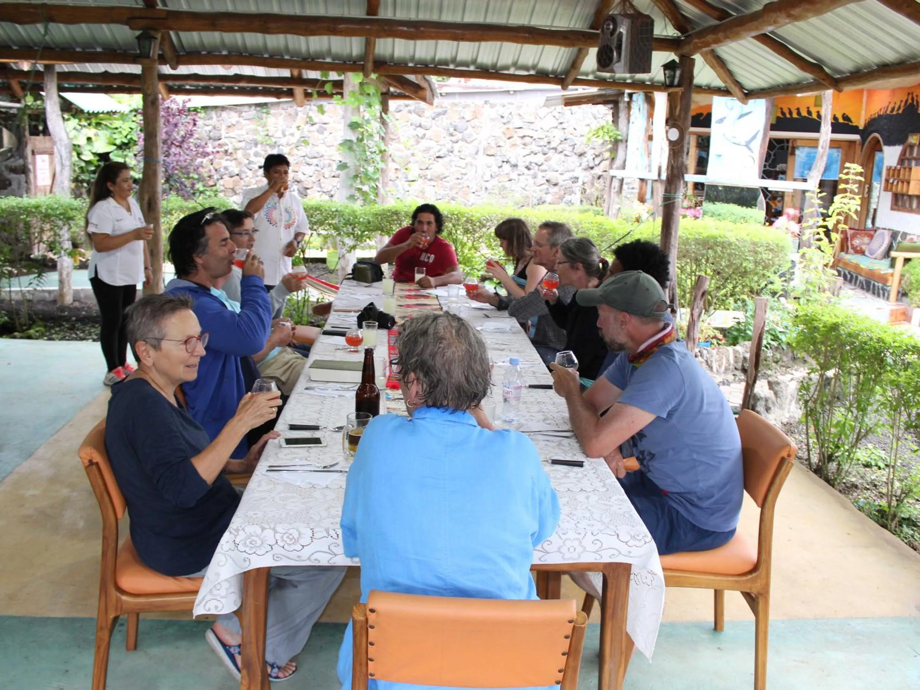 Restaurant/places to eat in Suymar Ecolodge Galapagos