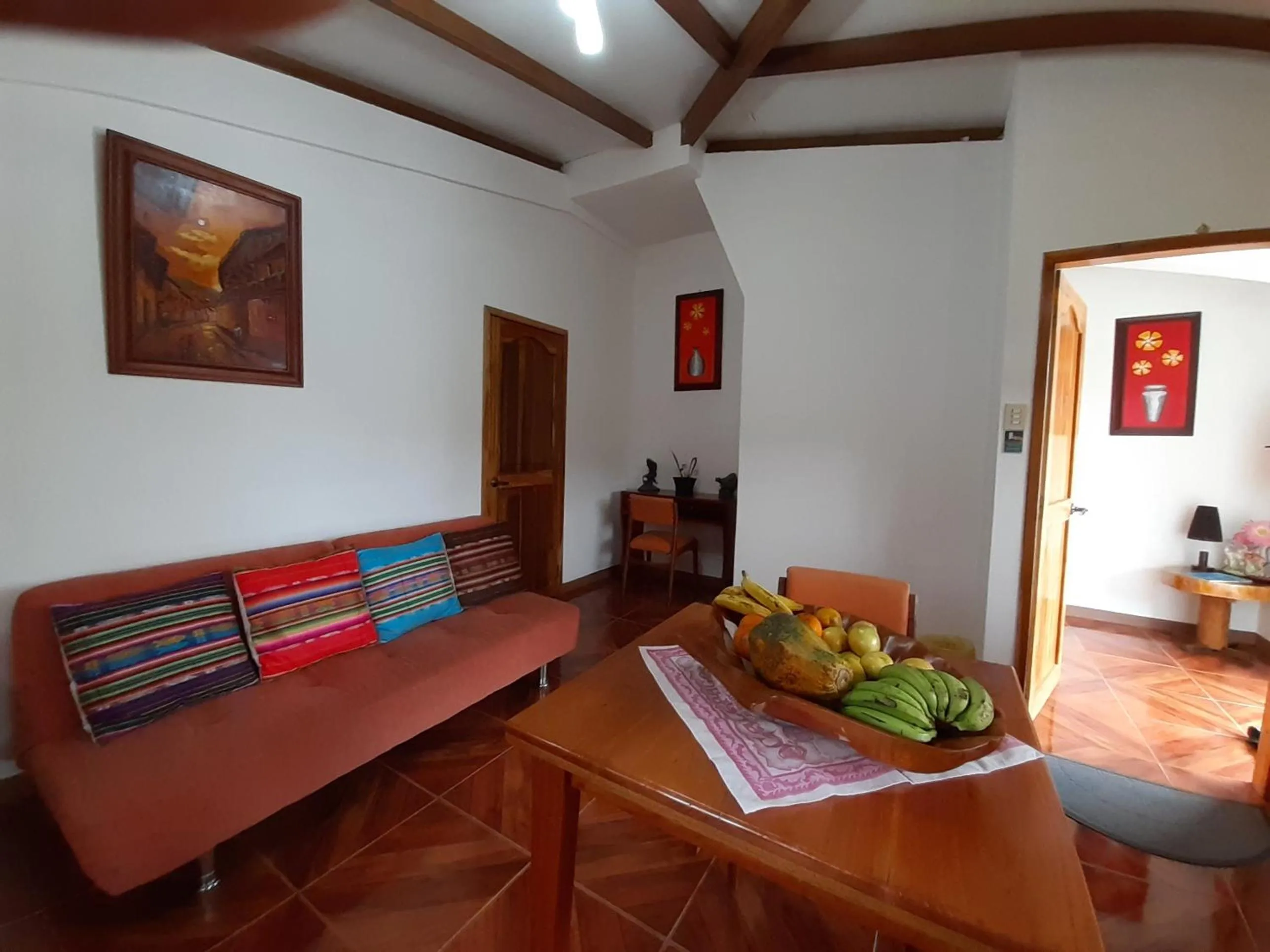Living room in Suymar Ecolodge Galapagos