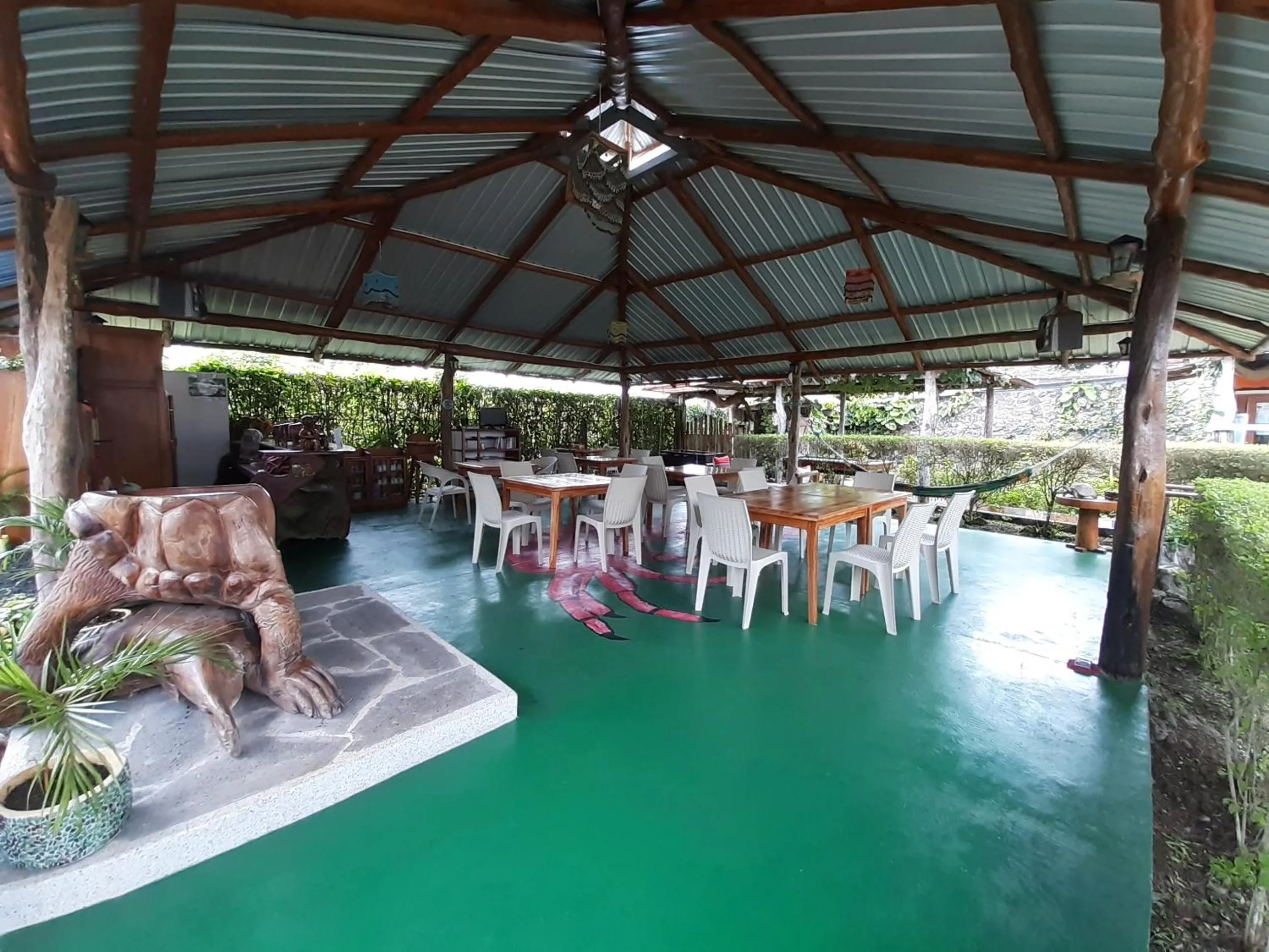 Restaurant/places to eat in Suymar Ecolodge Galapagos