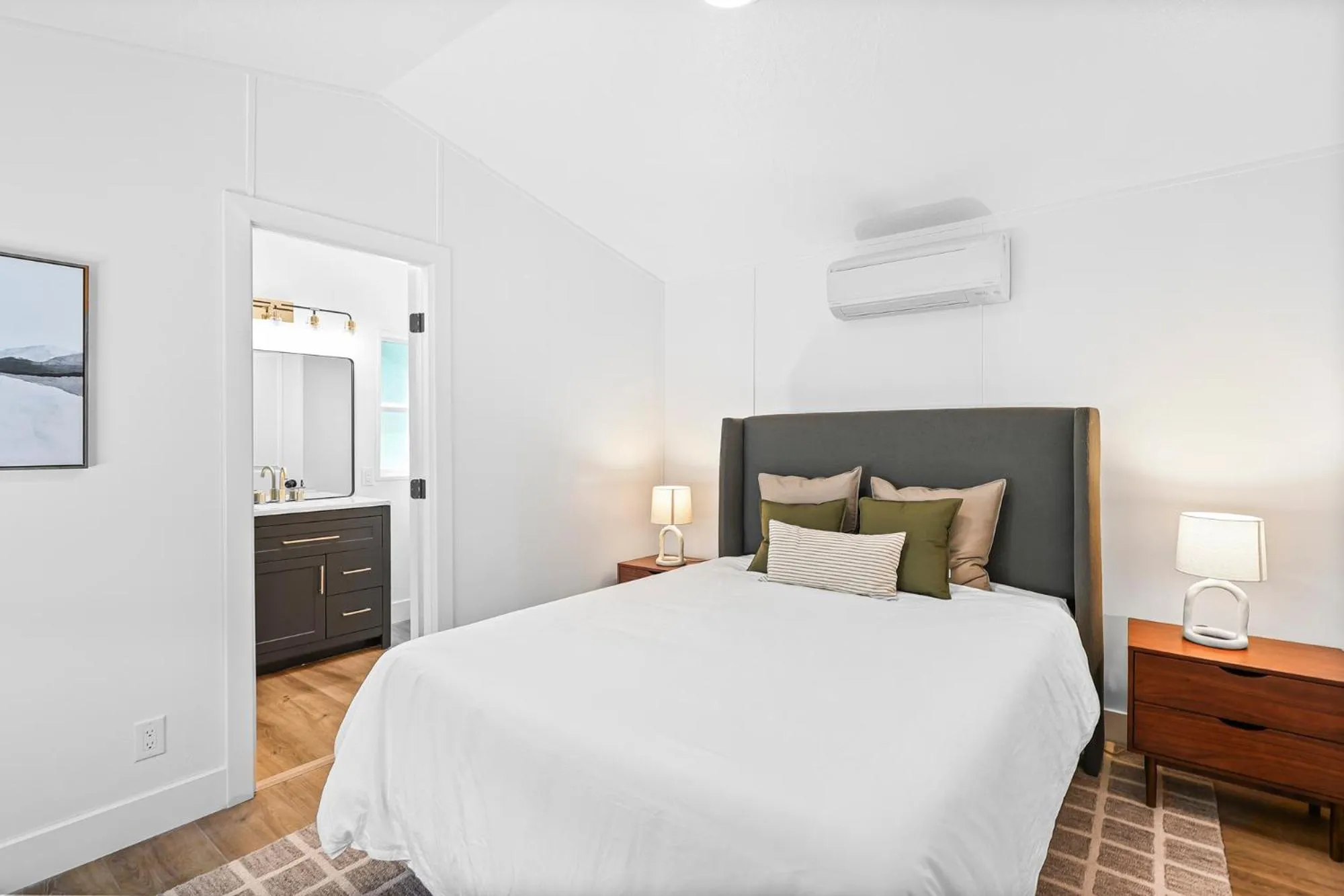 Bed in Cave Springs Resort