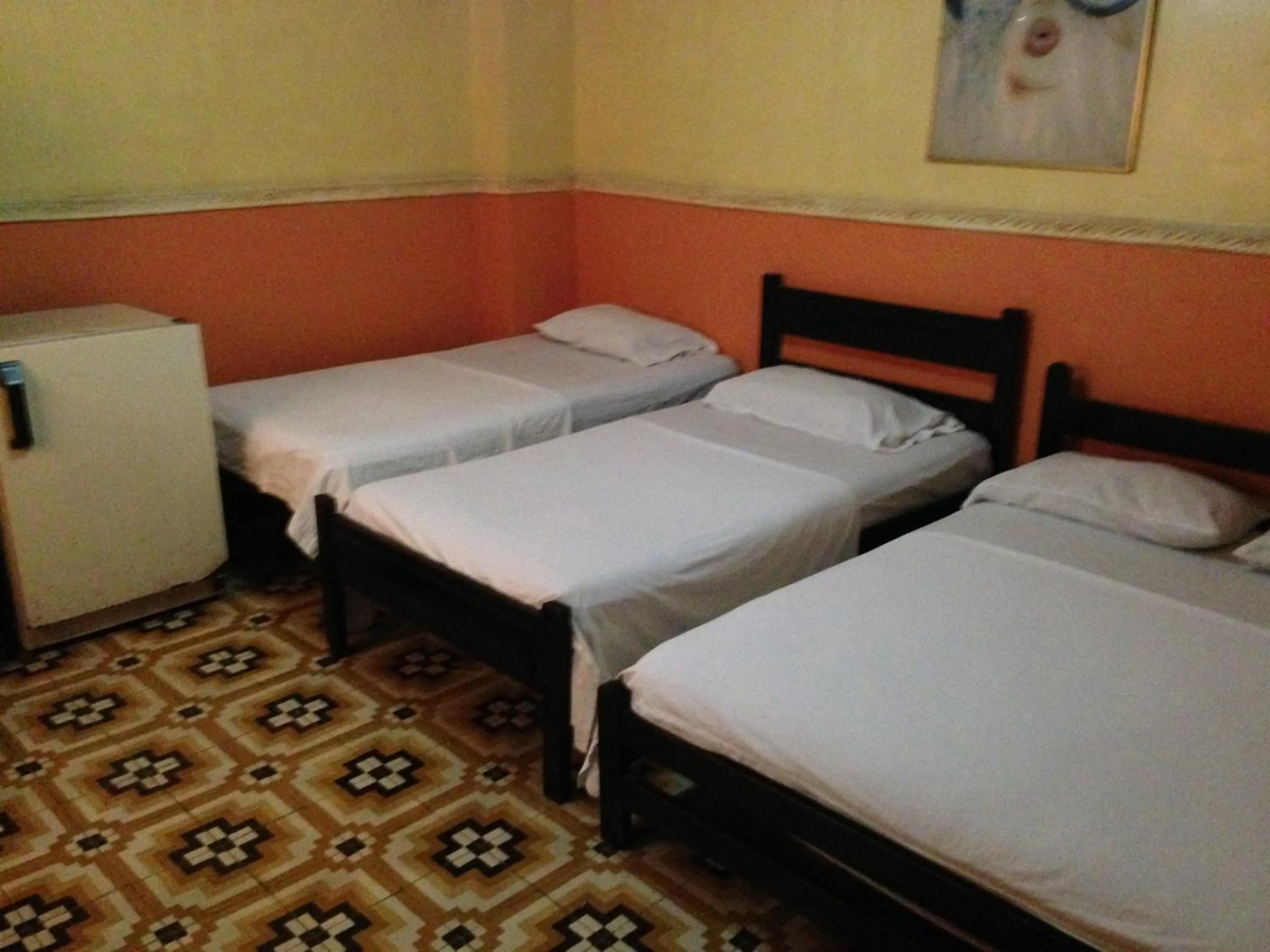 Bed in Hotel El Diamante CA