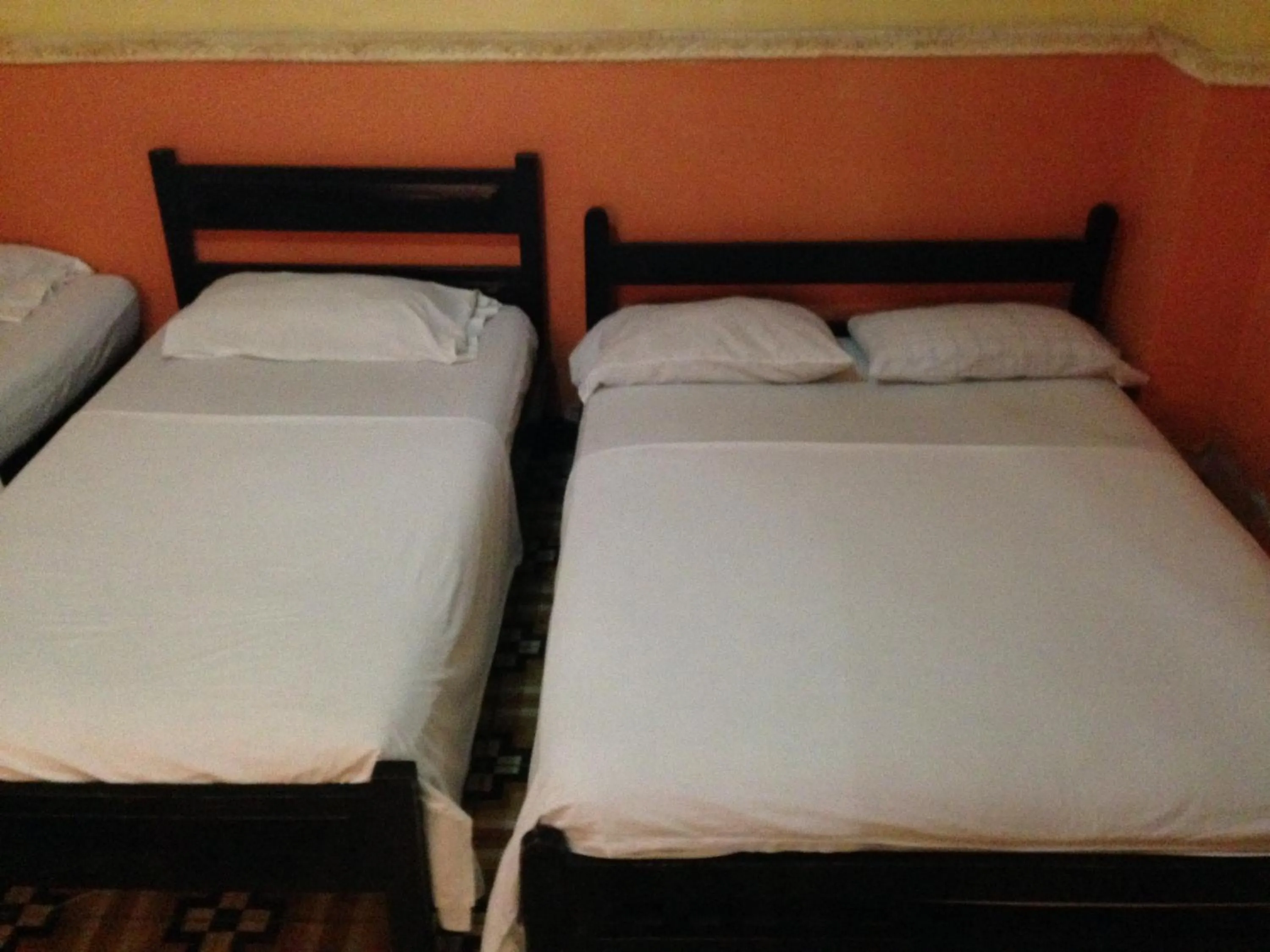 Bed in Hotel El Diamante CA