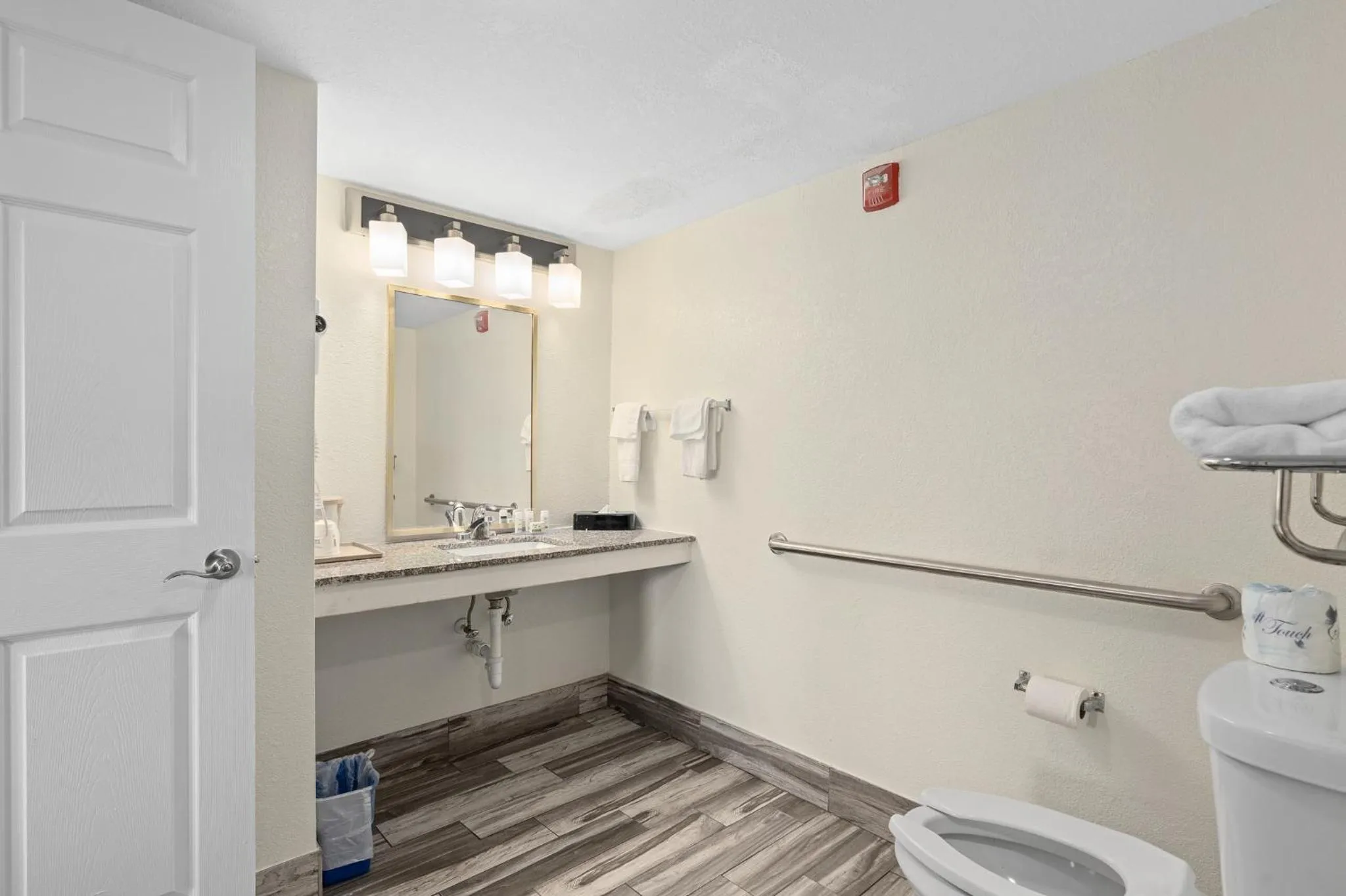 Bathroom in Baymont by Wyndham Orlando Downtown