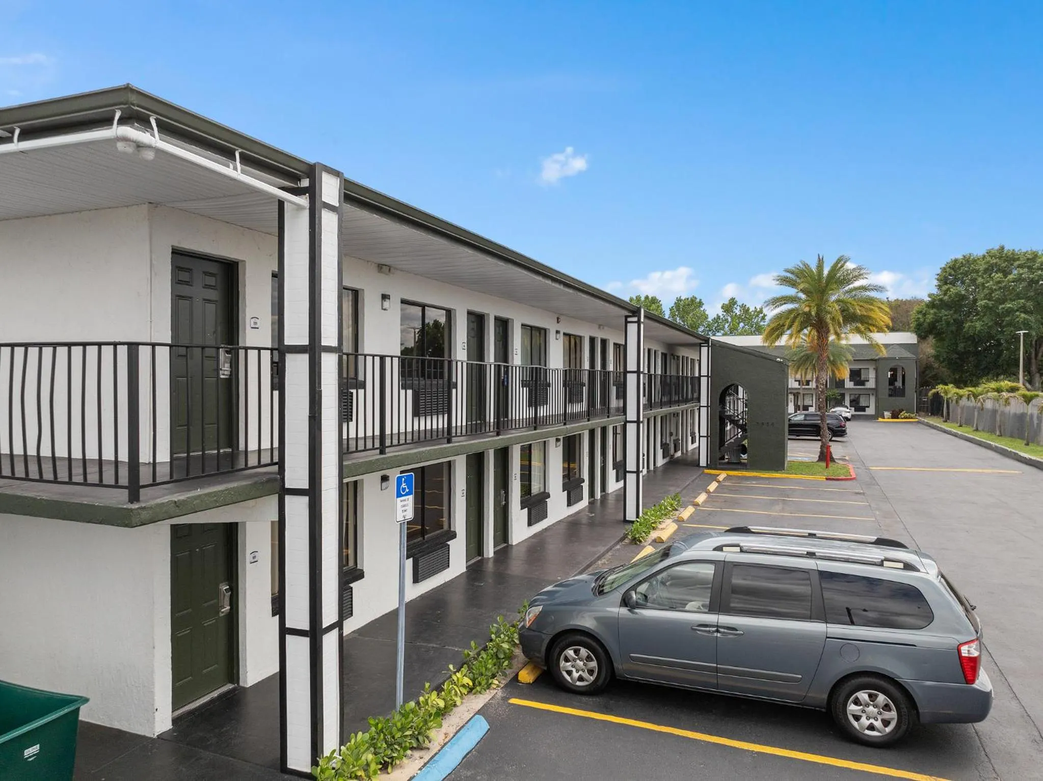 Property building in Baymont by Wyndham Orlando Downtown