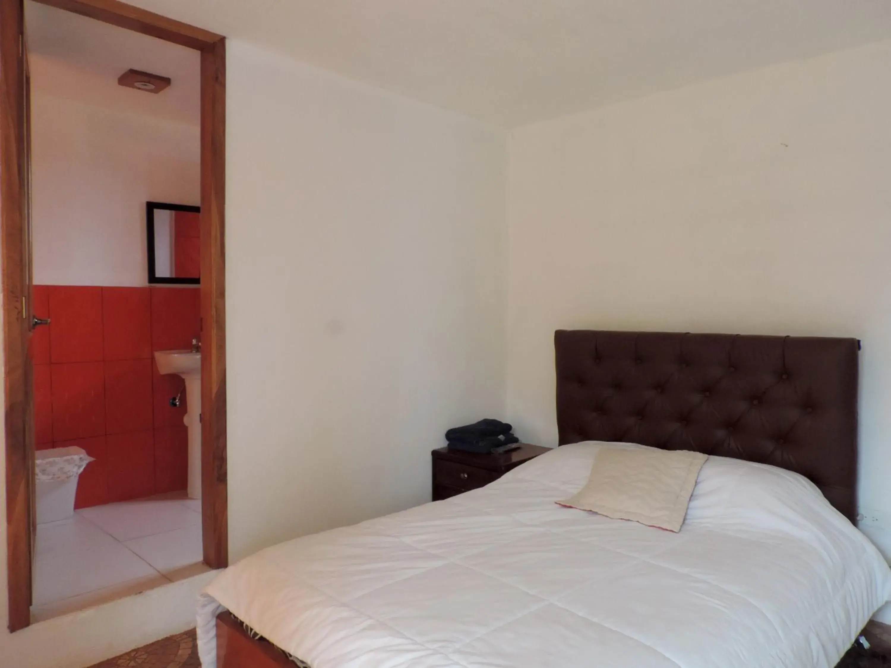 Deluxe Queen Room in Hostería Colibri Aeropuerto Deluxe Queen Room in Hostería Colibri Aeropuerto