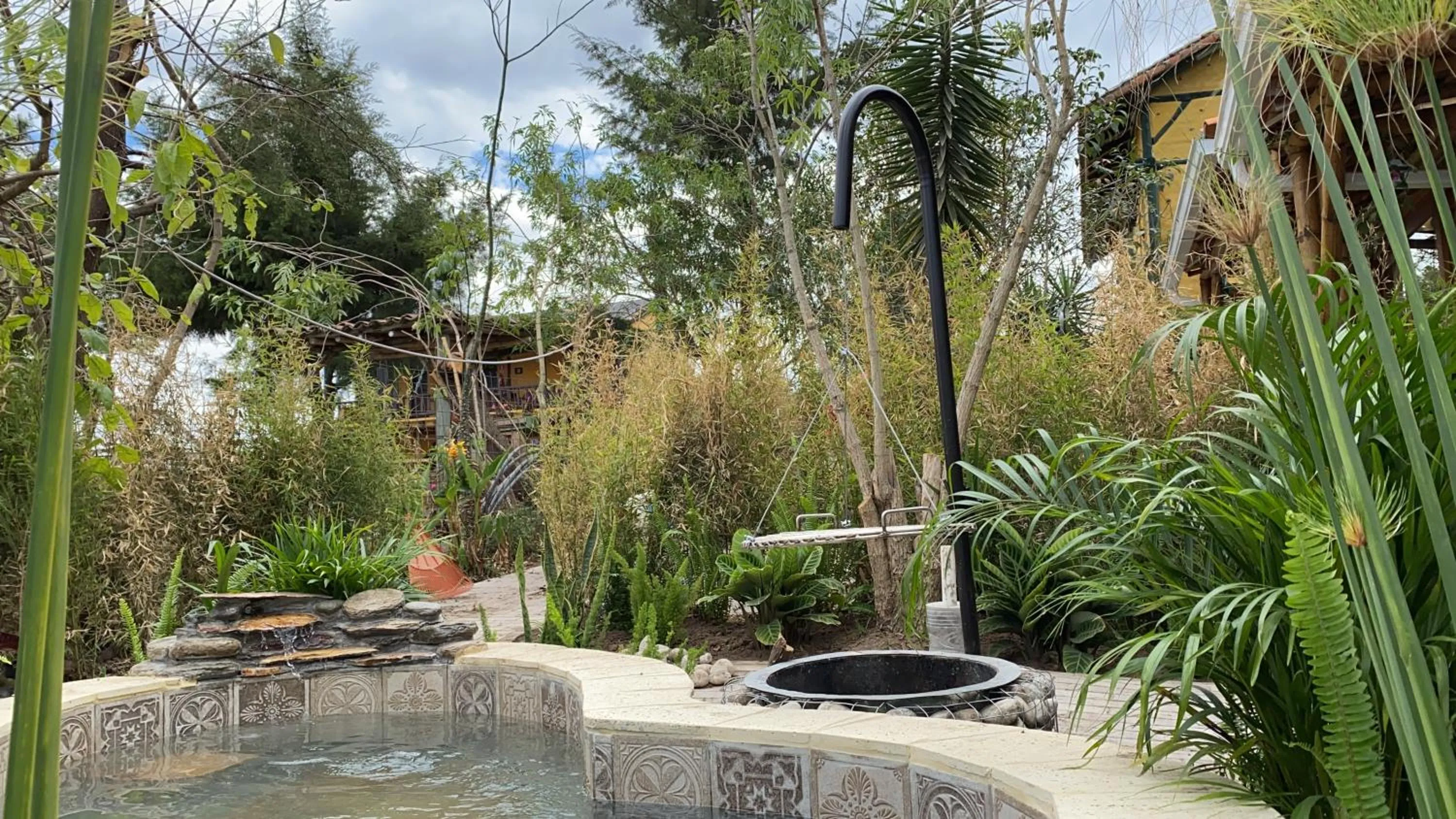 Garden in Hostería Colibri Aeropuerto