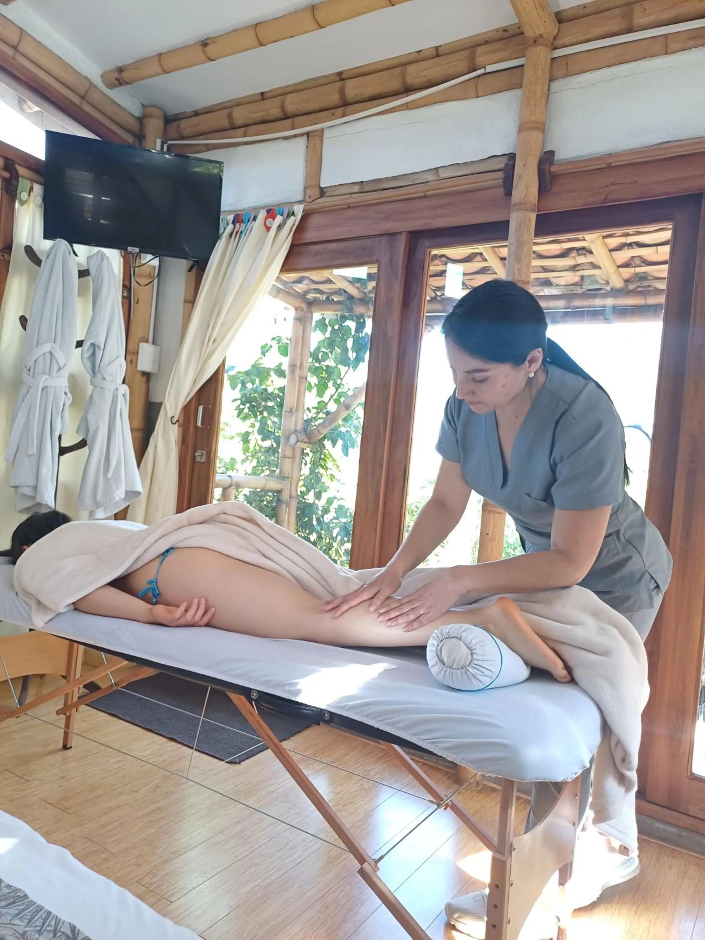 Massage in Hostería Colibri Aeropuerto