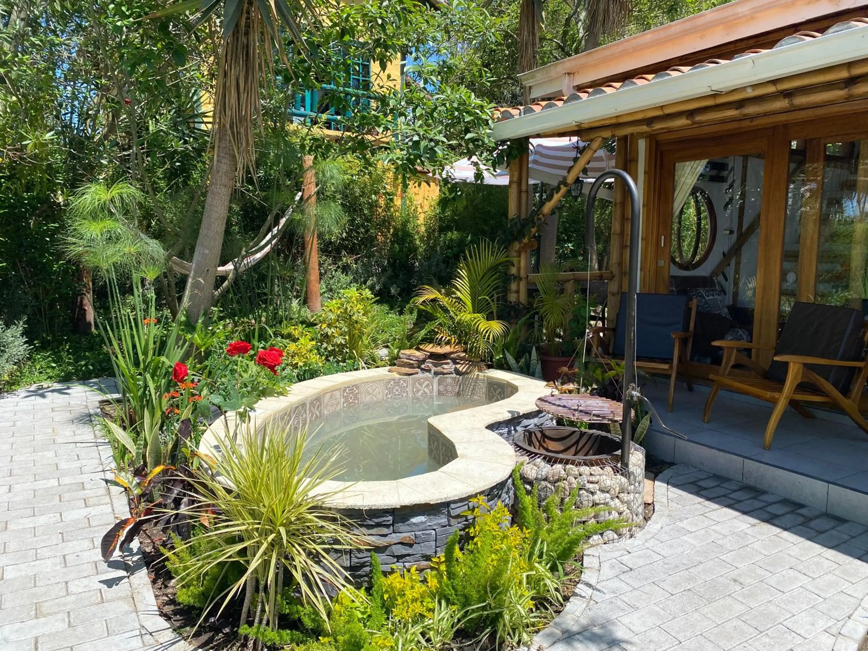 Patio in Hostería Colibri Aeropuerto