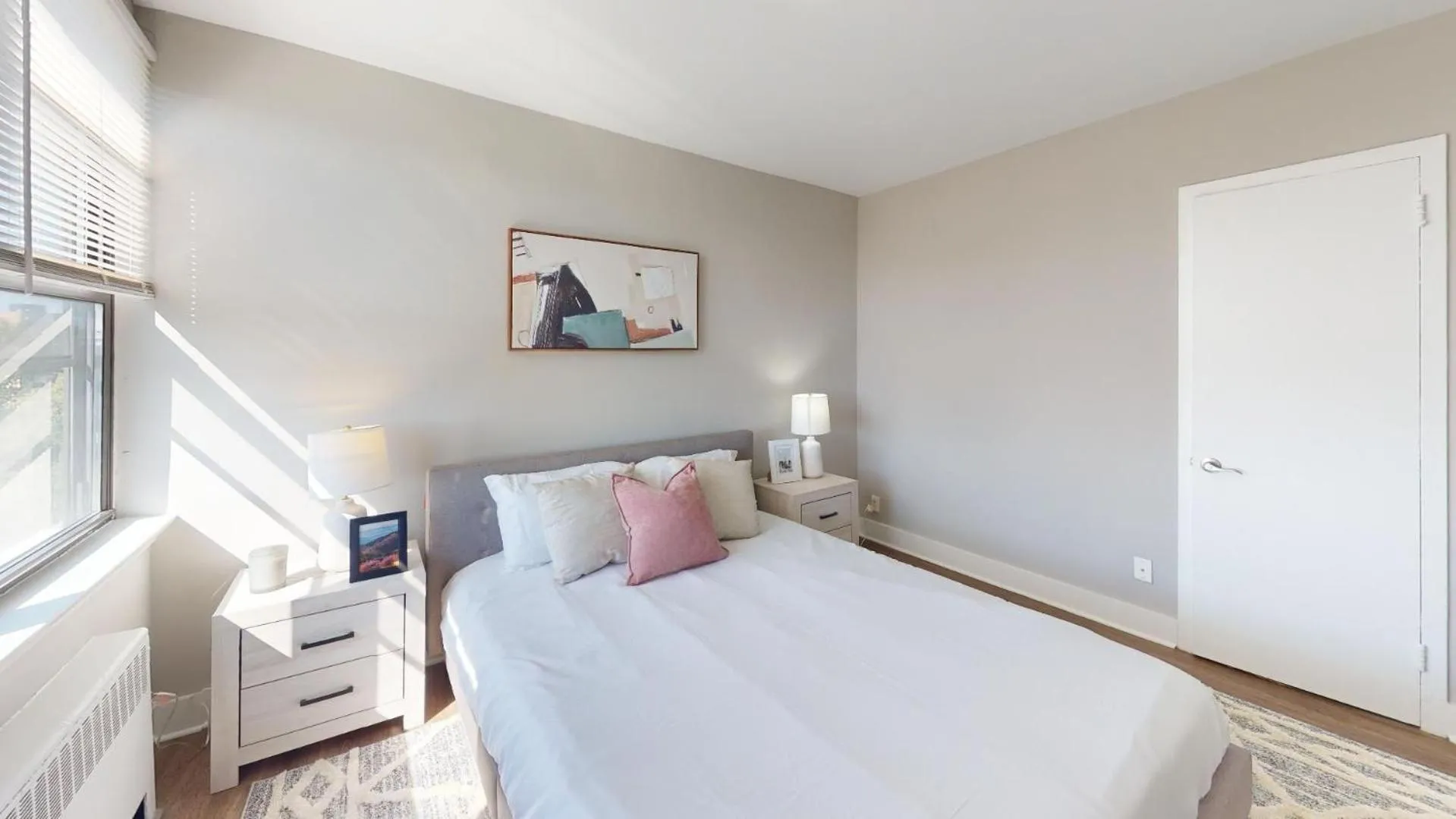 Avenue B846 2Br, With A Pool, Gym, Parking
