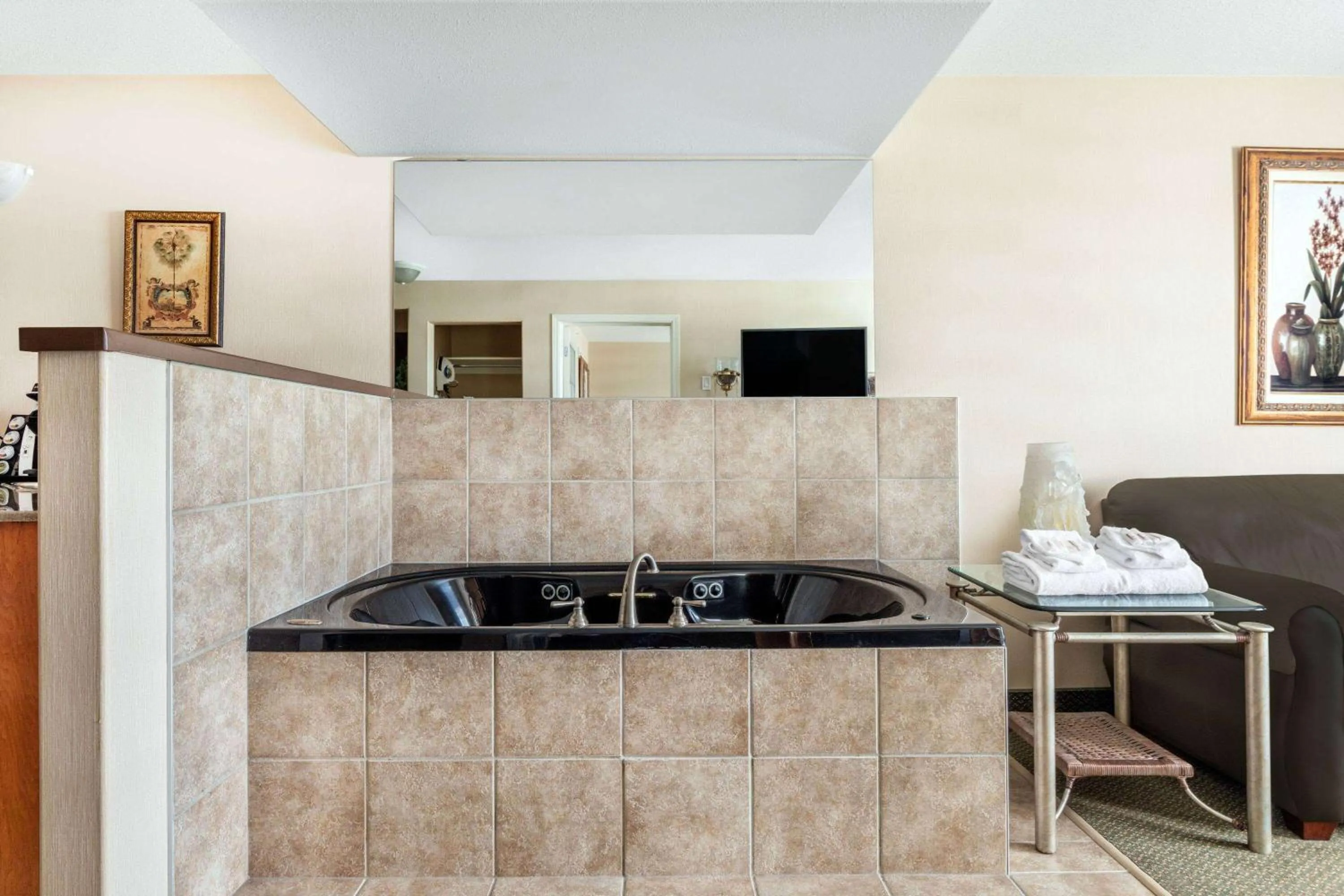 Photo of the whole room in Ramada by Wyndham Clairmont/Grande Prairie