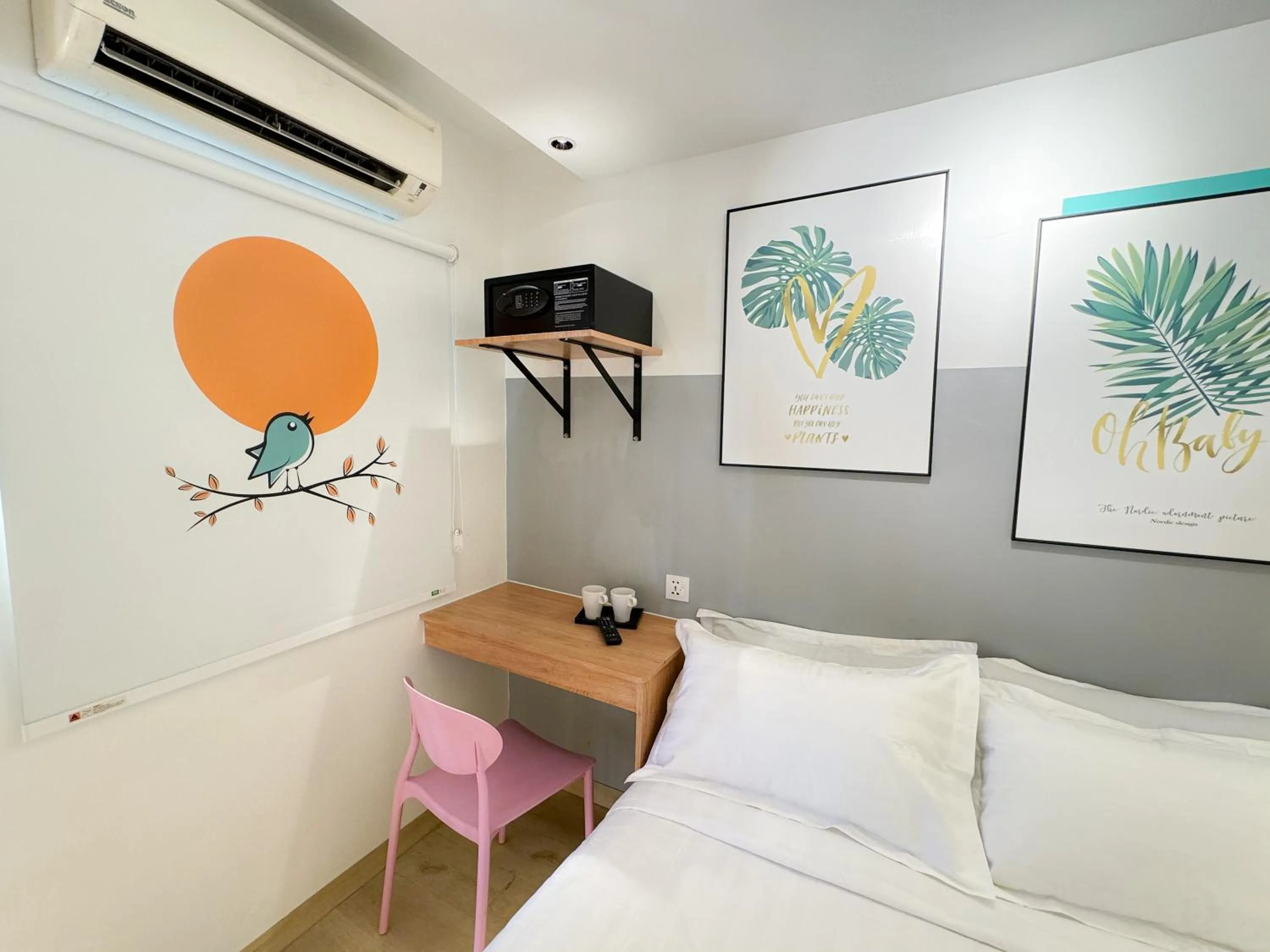 Bedroom, Bed in Apple 1 Hotel Gurney