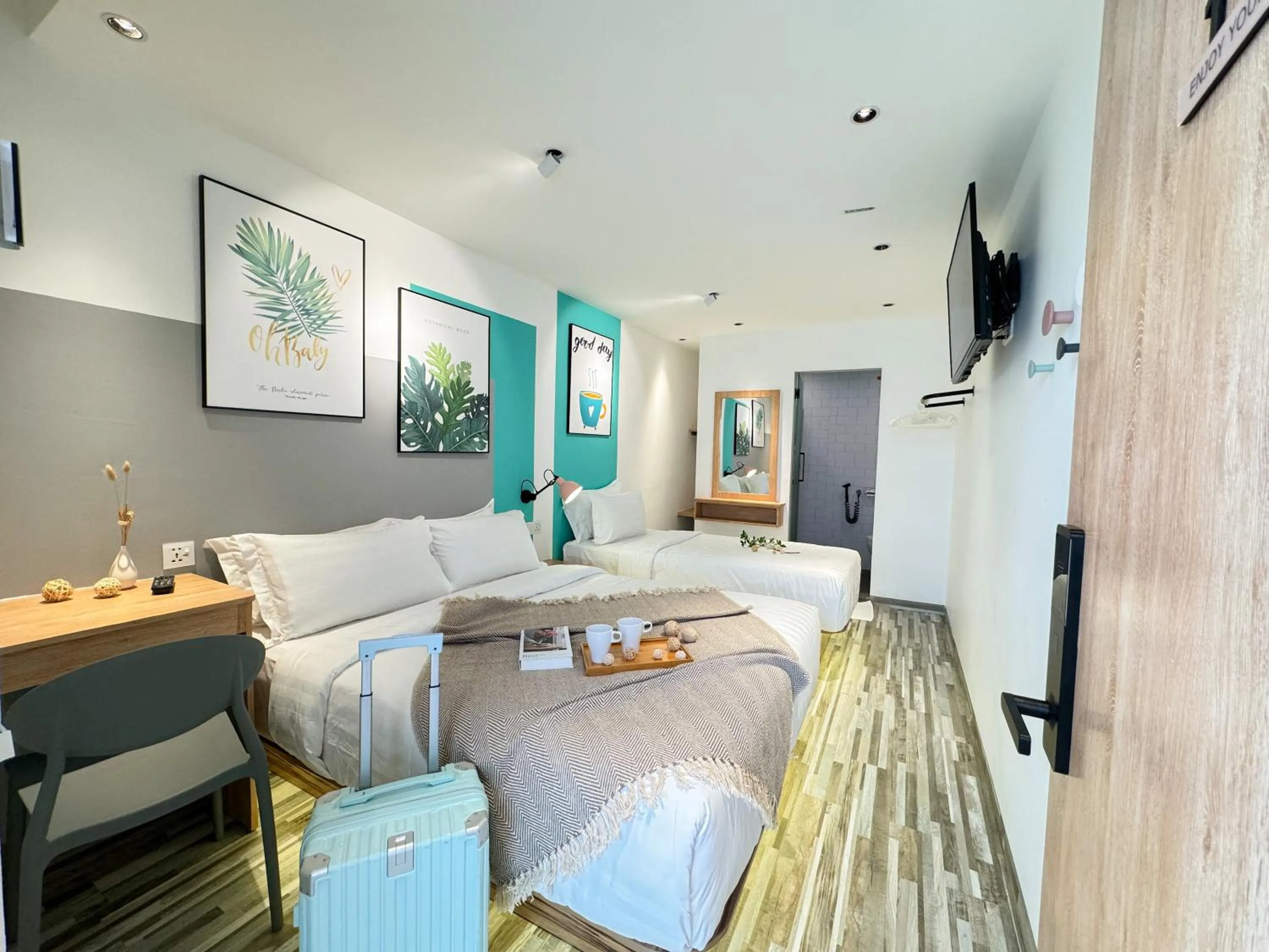 Bed in Apple 1 Hotel Gurney