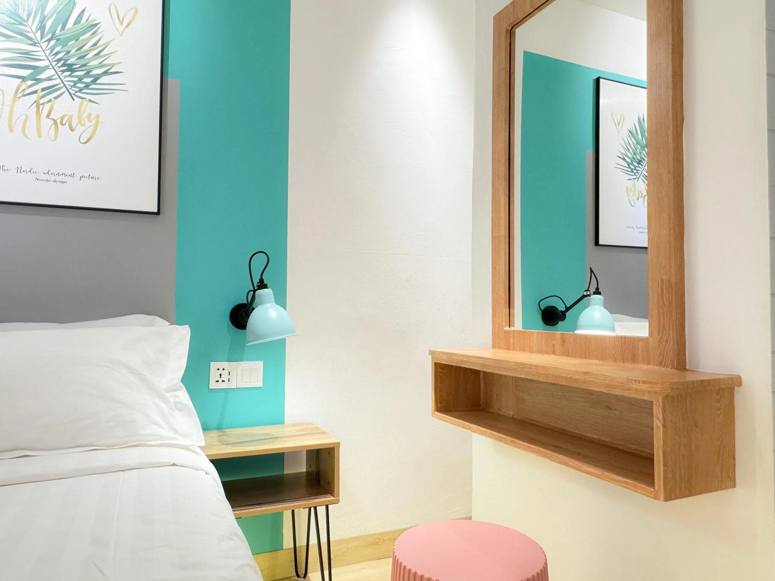 Bedroom, Bed in Apple 1 Hotel Gurney