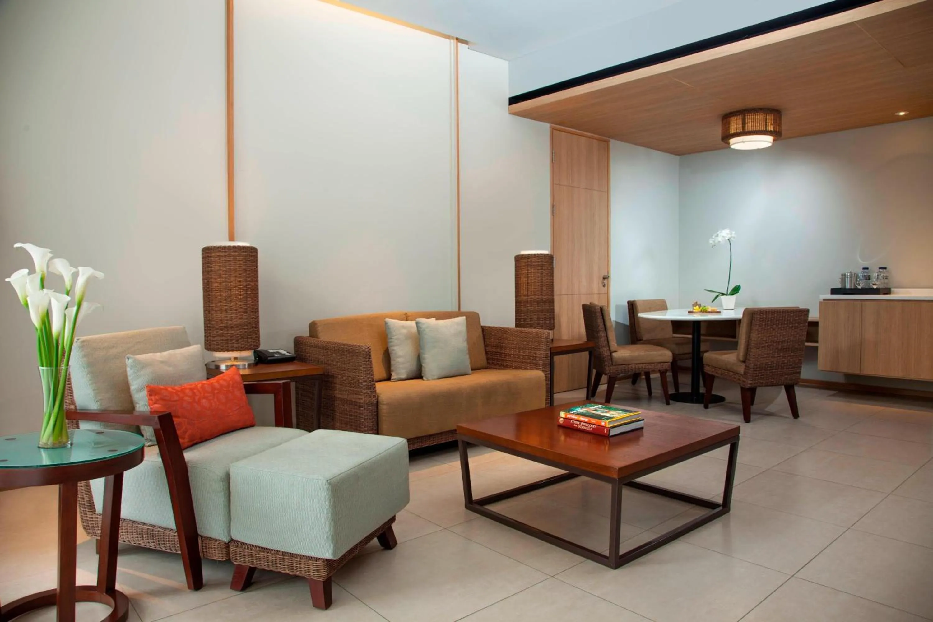 Living room in Courtyard by Marriott Bali Seminyak Resort