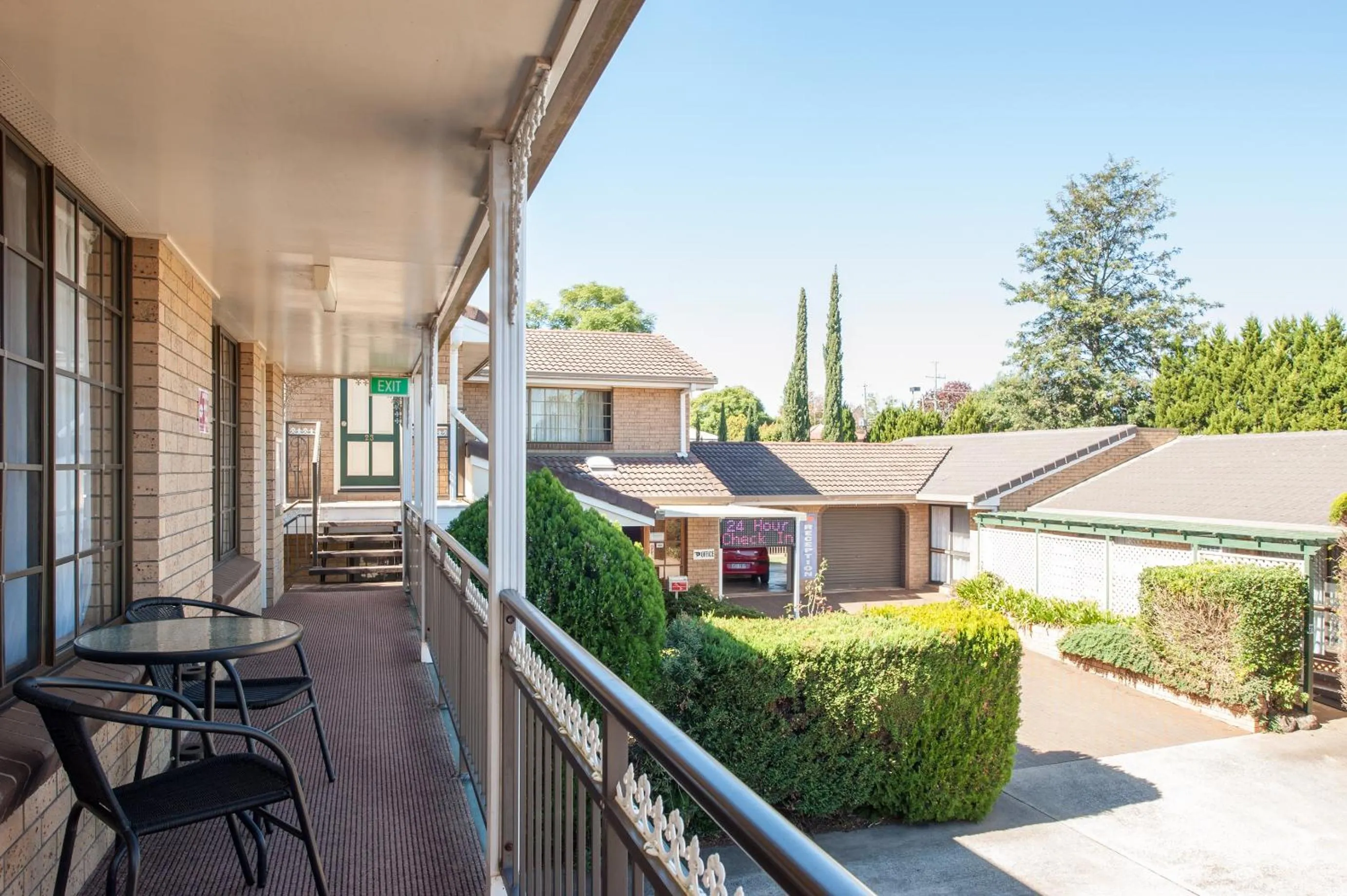 Garden in Jacaranda Place Motor Inn