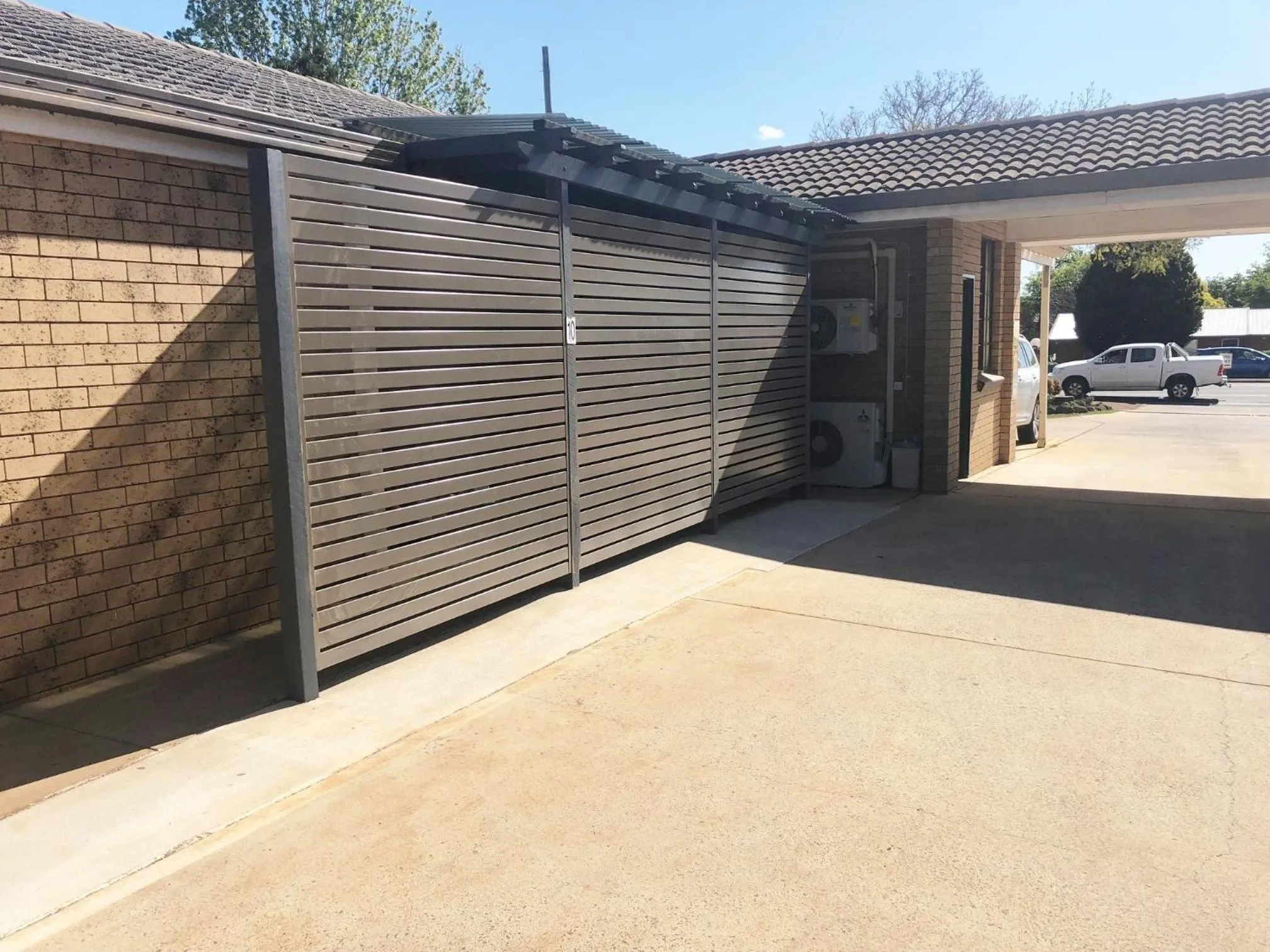 Jacaranda Place Motor Inn