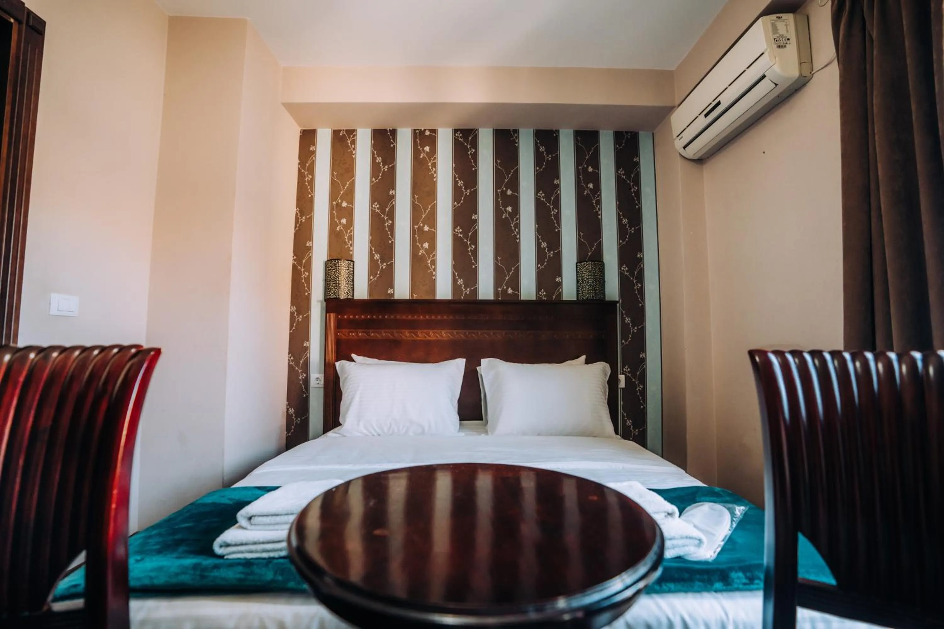 Bed in Villa Sara Lake View