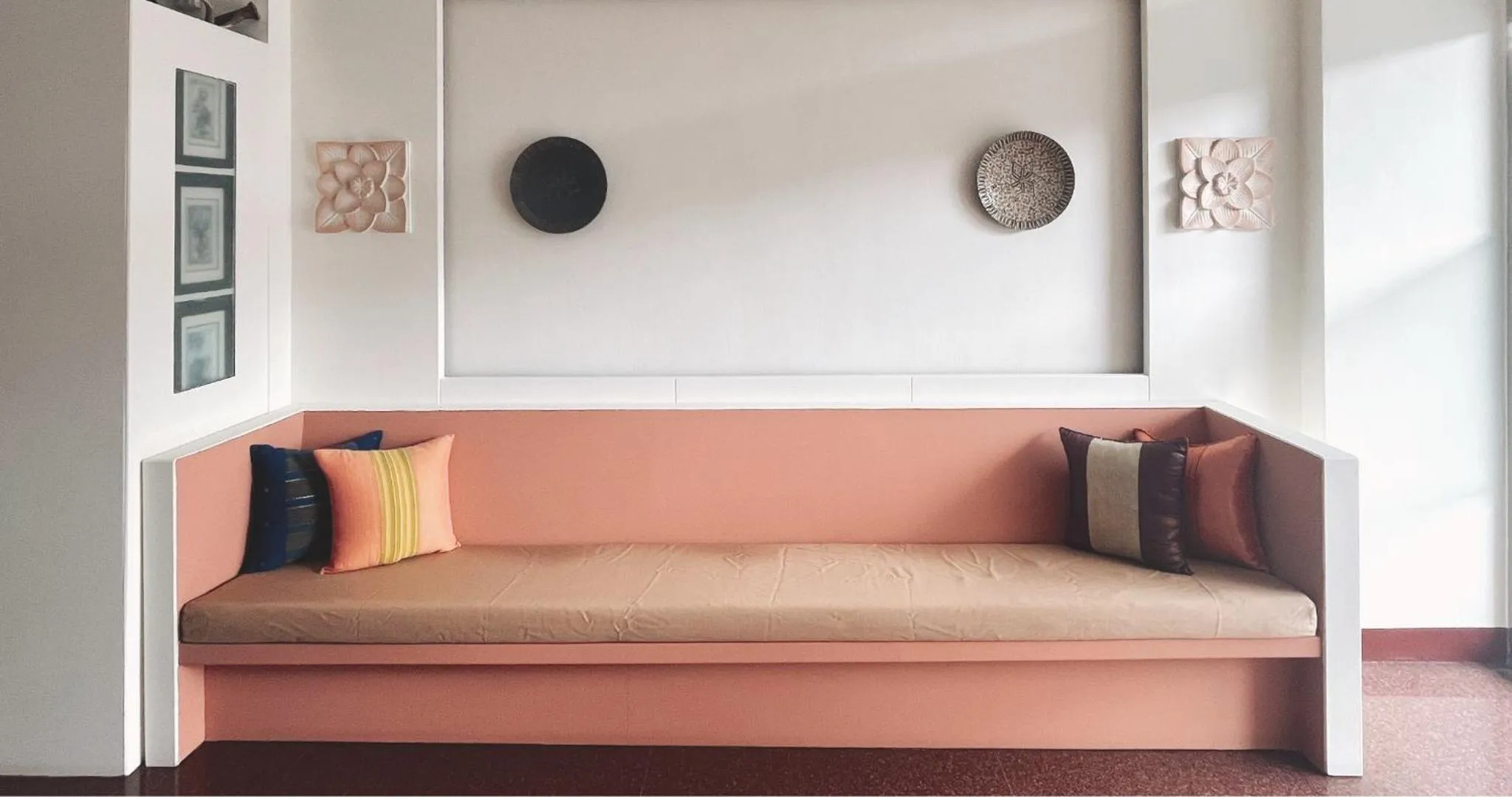 Property logo or sign in Ding Jia Hotel