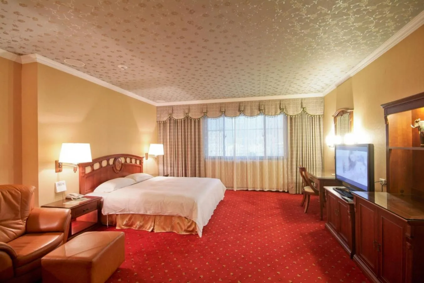 Bed in F Hotel Tainan