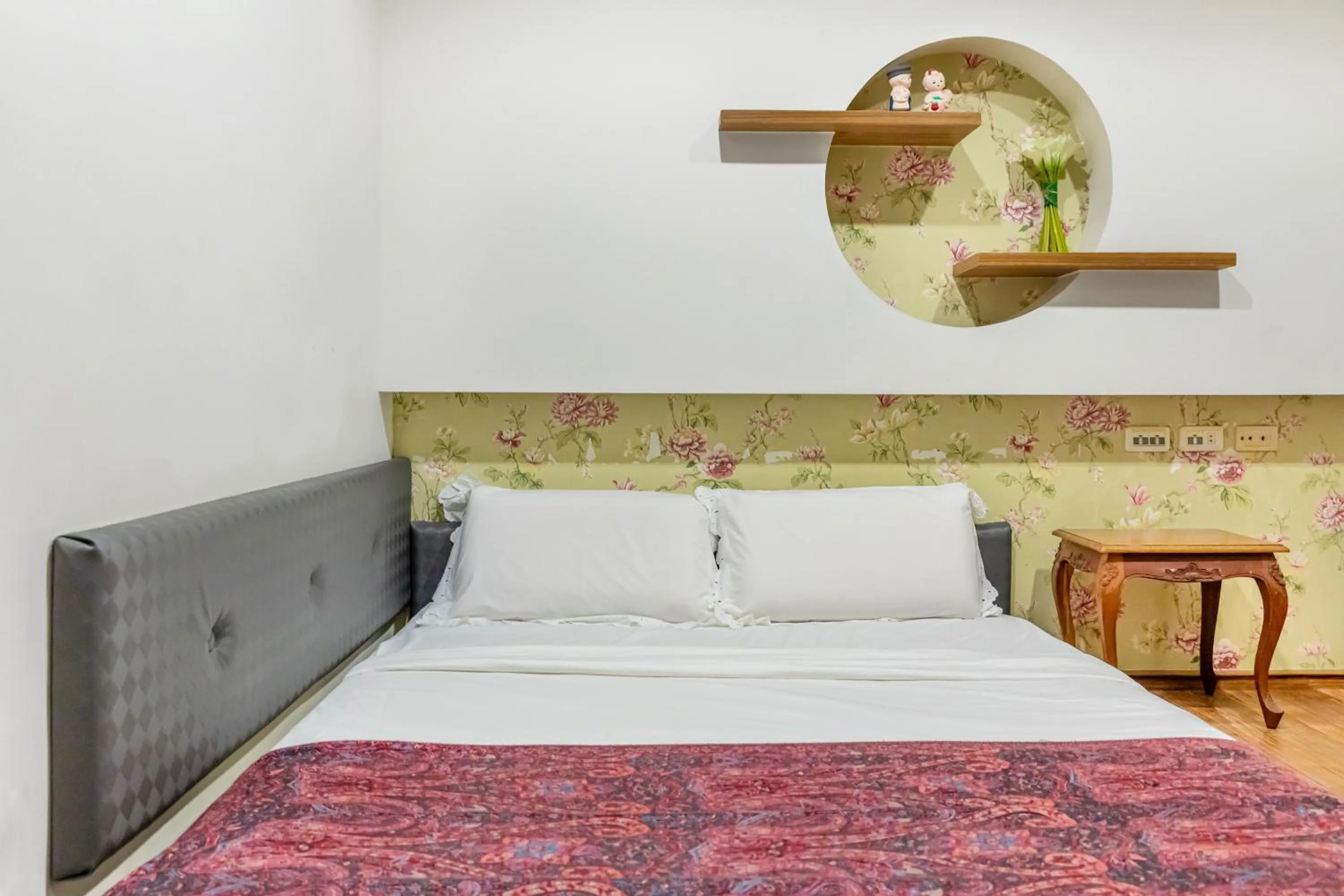 Photo of the whole room in Golden Ocean Azure Hotel