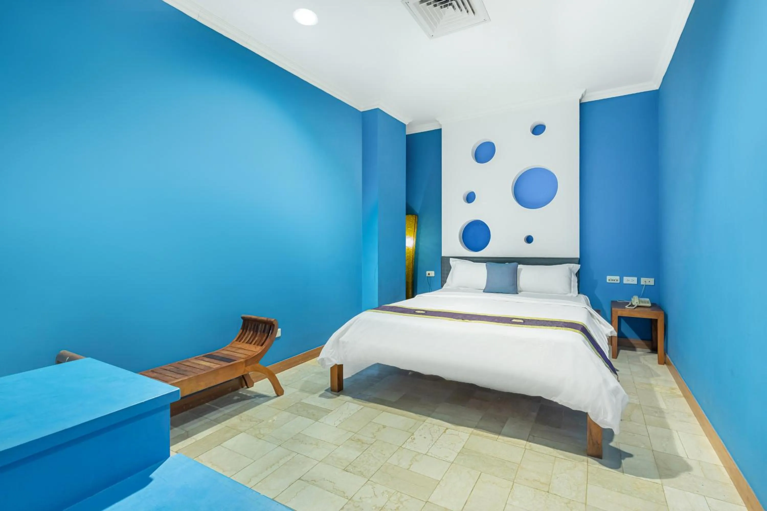 Photo of the whole room in Golden Ocean Azure Hotel