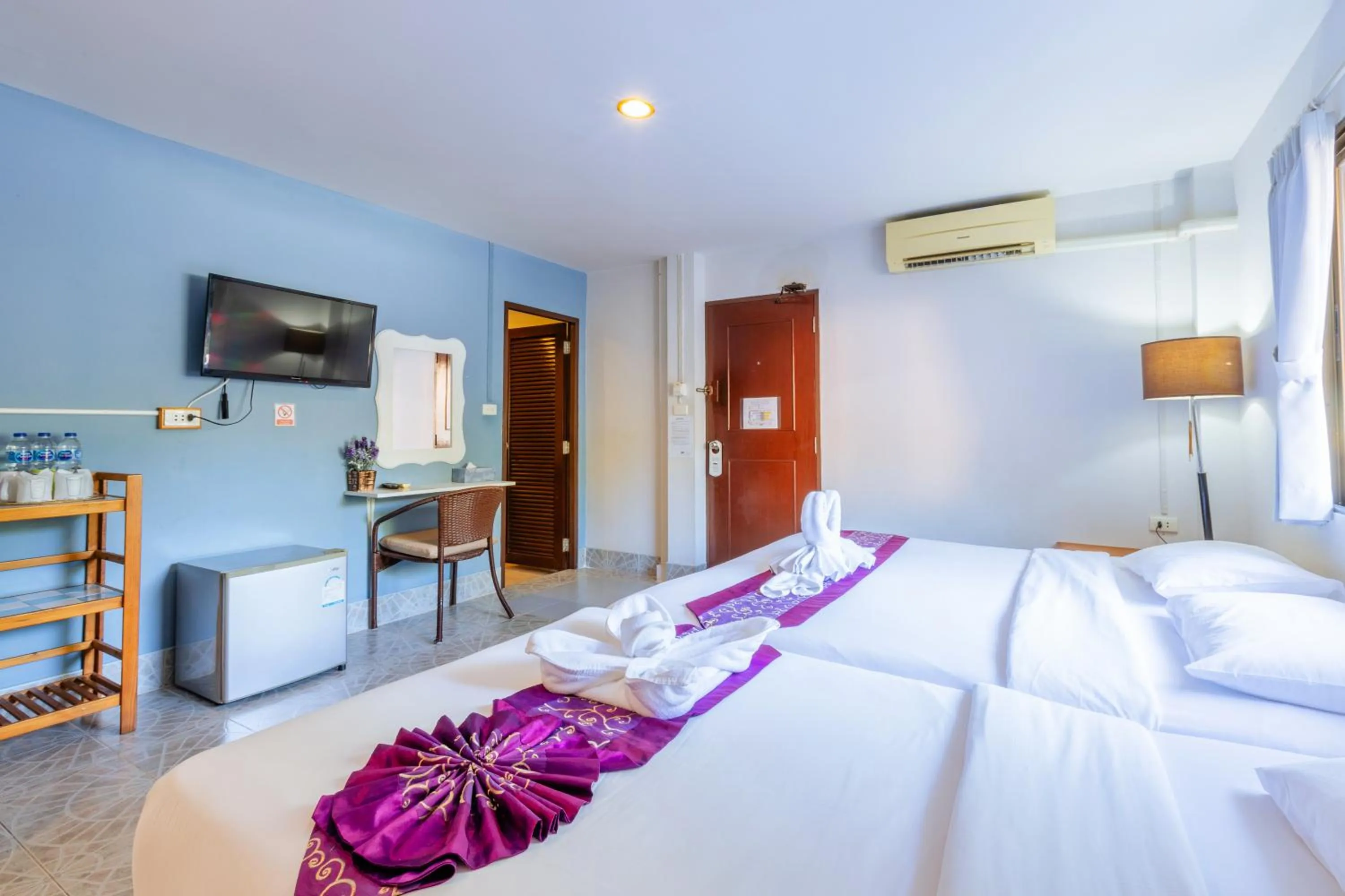 Bed in Hua Hin Star Hotel