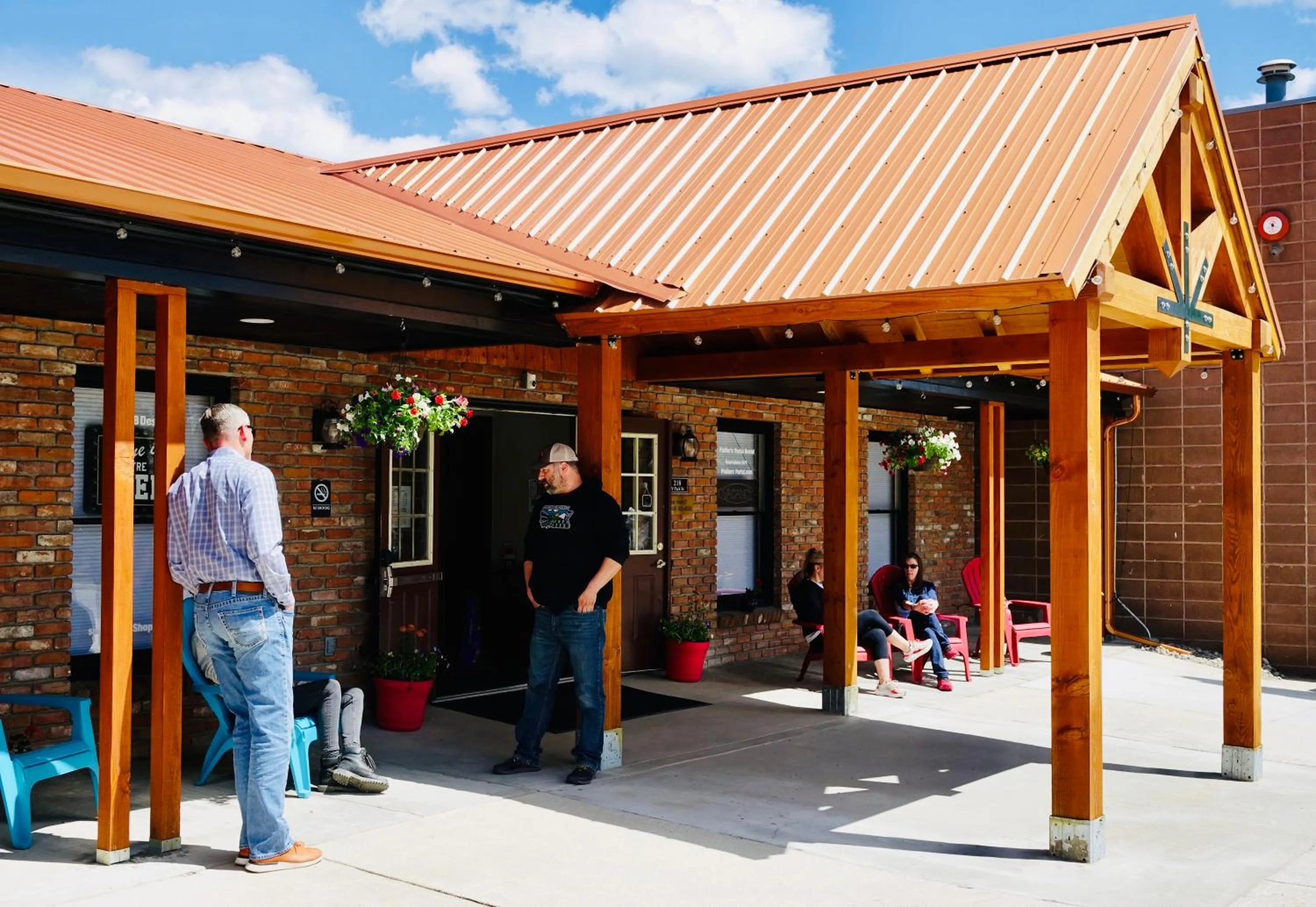 Pintler's Portal Hostel