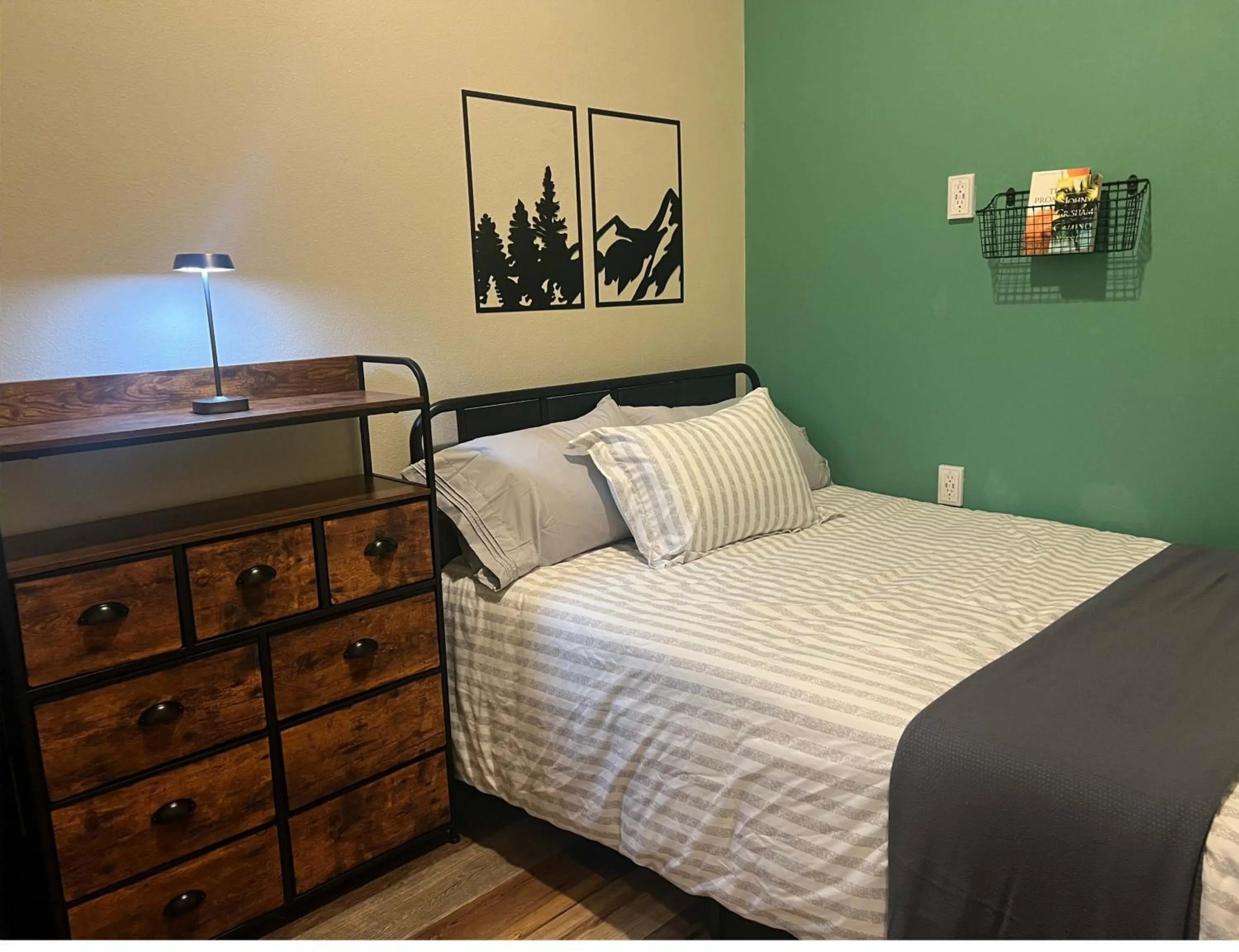 Bed in Pintler's Portal Hostel