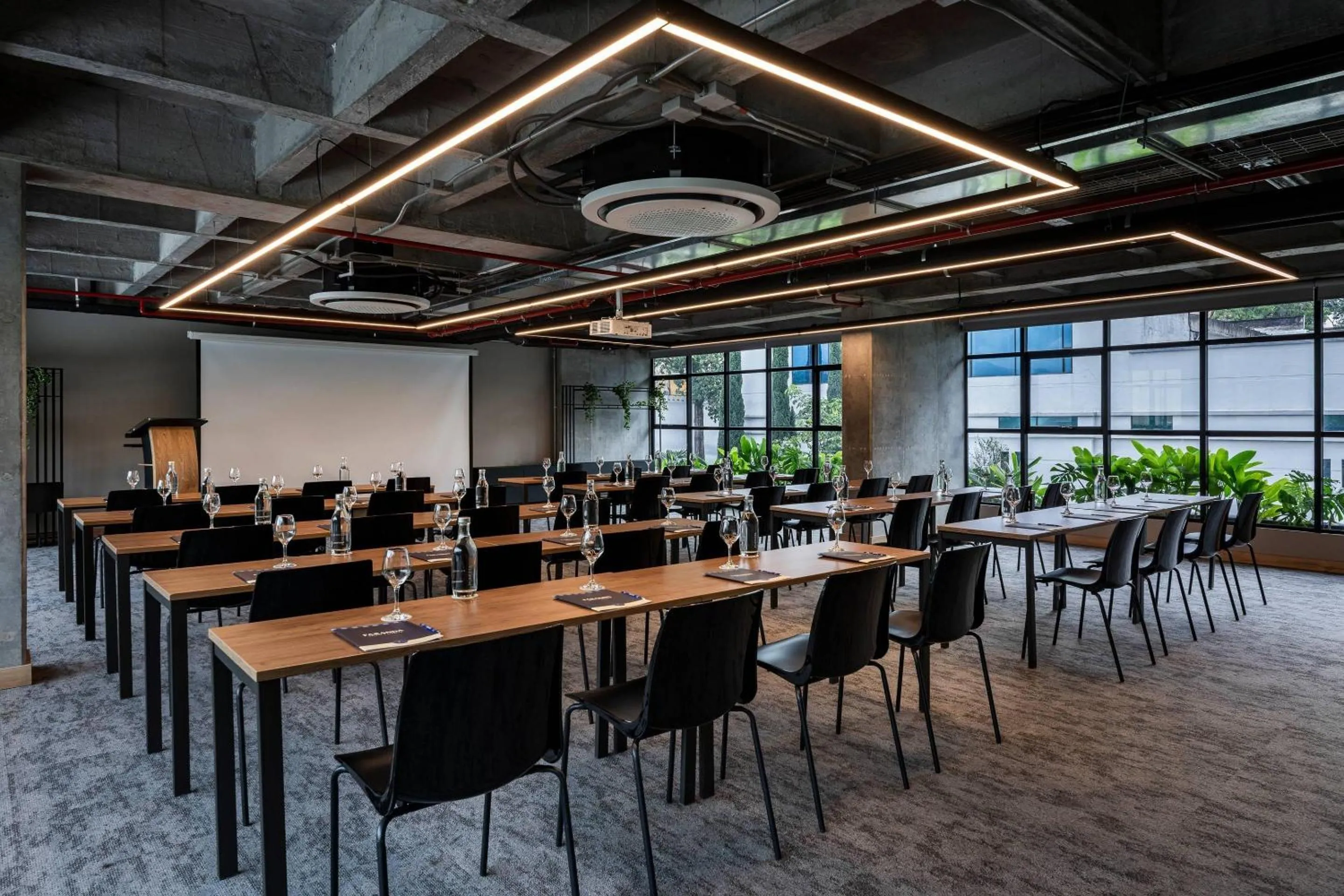 Meeting/conference room in Faranda Collection Medellin, a Member of Radisson Individuals