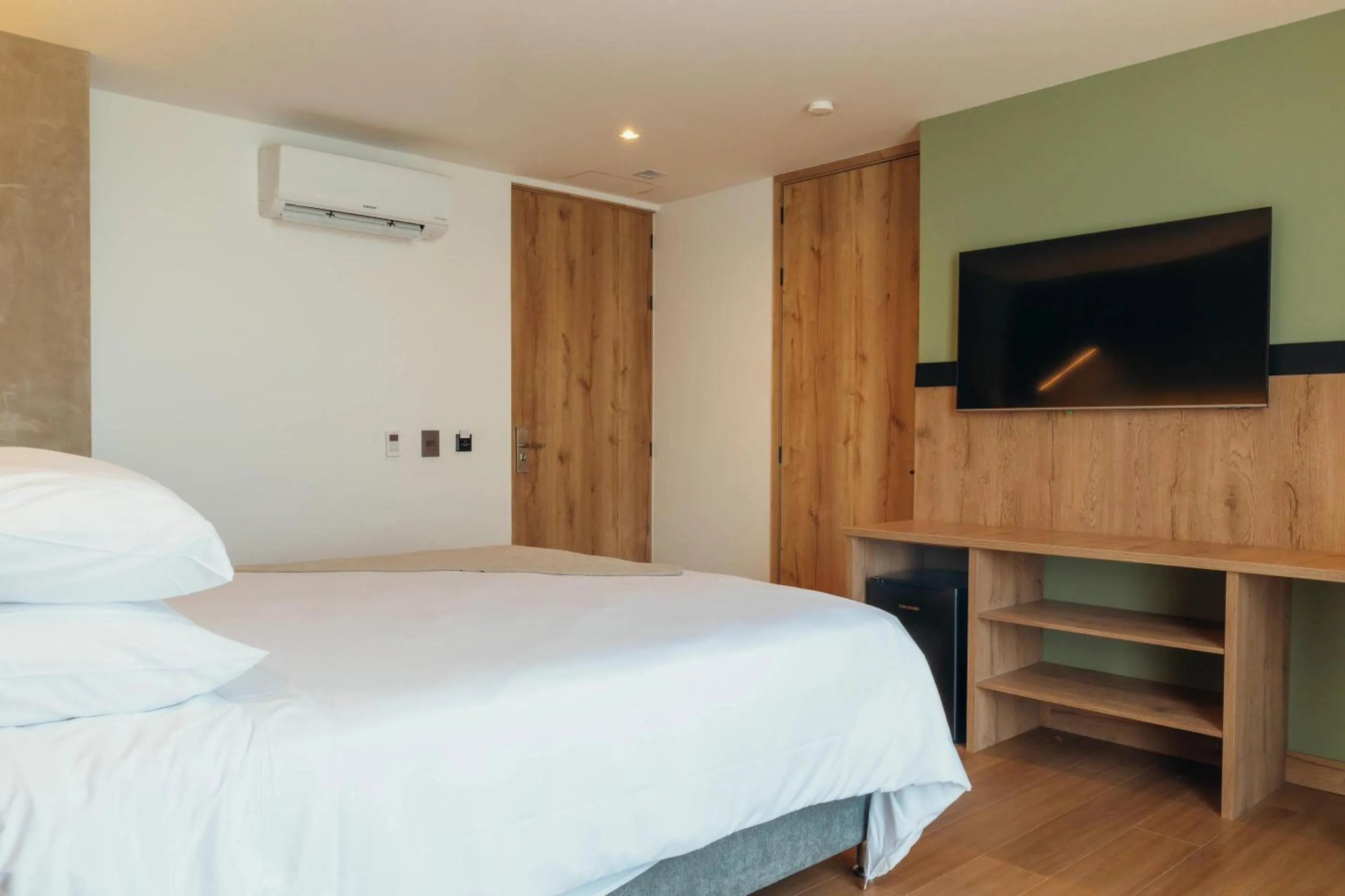 Bedroom, Bed in Faranda Collection Medellin, a Member of Radisson Individuals