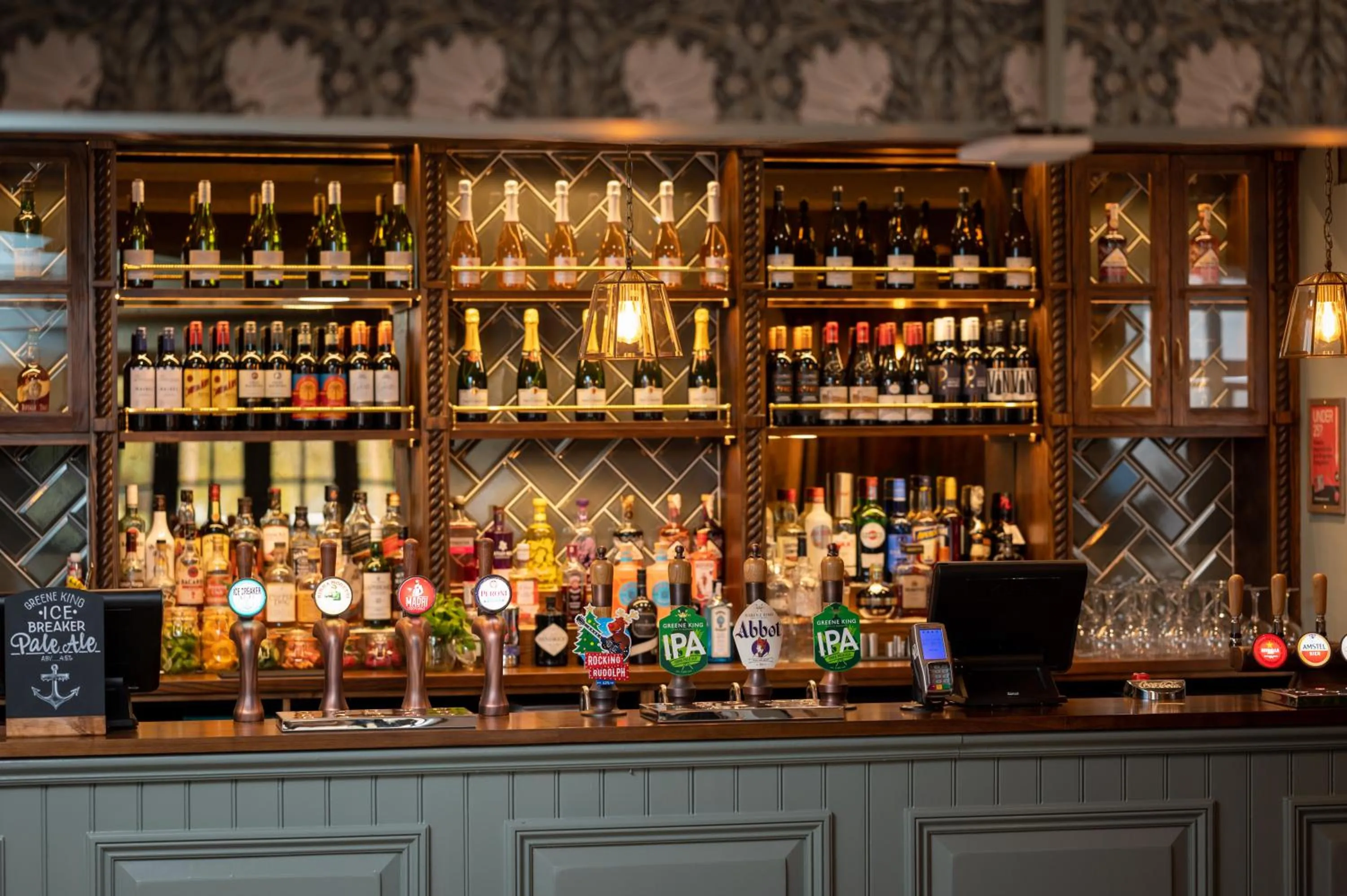 Riverside Hotel by Chef & Brewer Collection