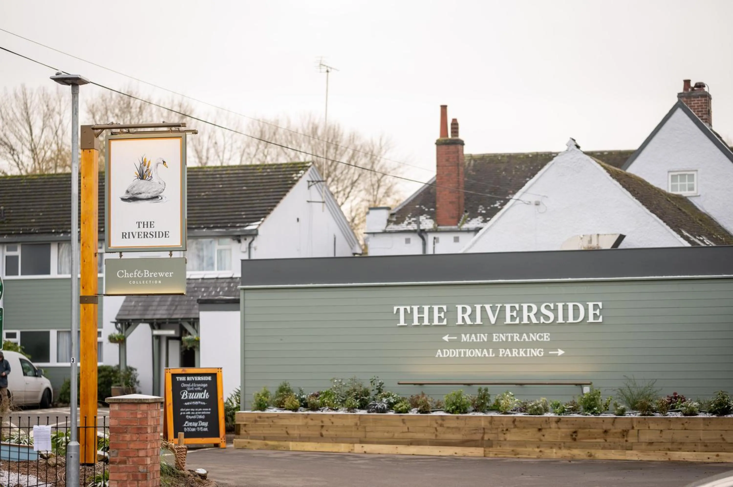 Riverside Hotel by Chef & Brewer Collection