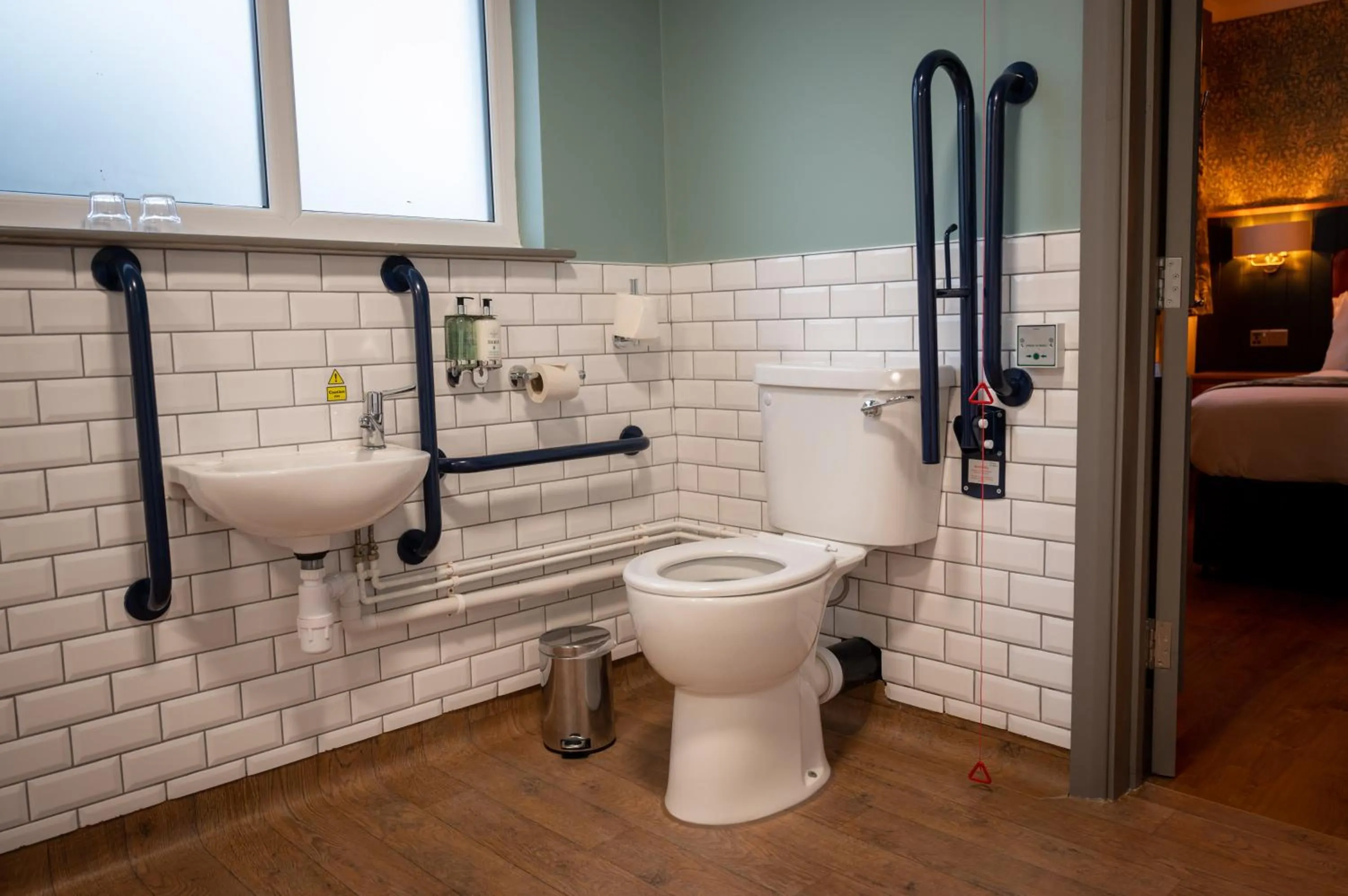 Riverside Hotel by Chef & Brewer Collection