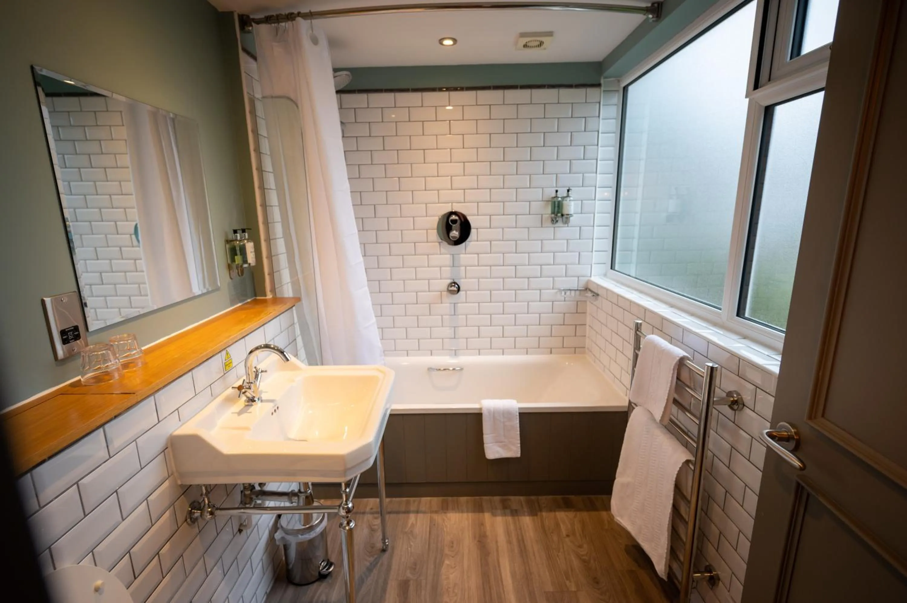 Riverside Hotel by Chef & Brewer Collection